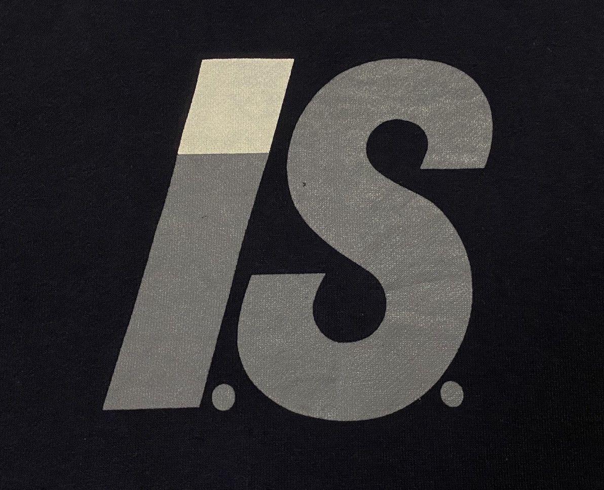 Issey Miyake Vintage Issey Miyake ( I.S ) Big Logo Zip Hoodie Size US M / EU 48-50 / 2 - 12 Thumbnail
