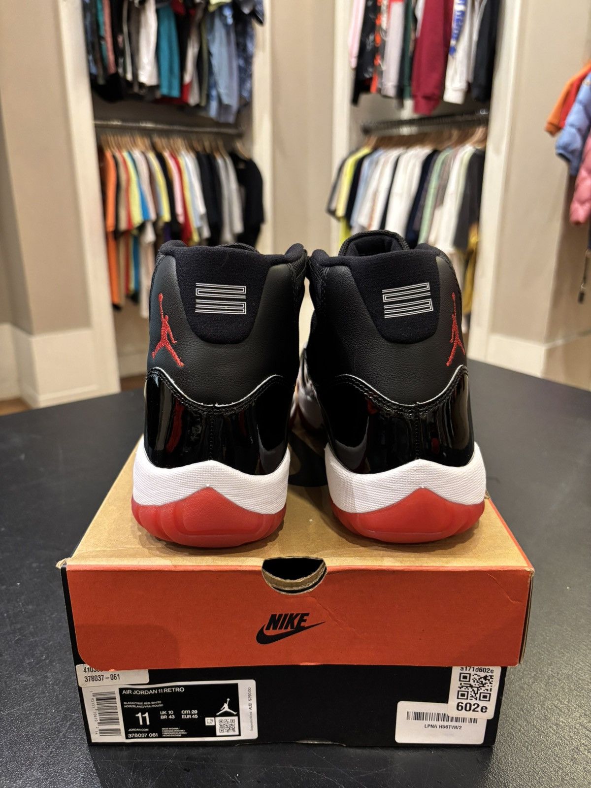 Jordan Brand Jordan 11 Retro Playoffs Bred (2019) Size US 11 / EU 44 - 4 Thumbnail