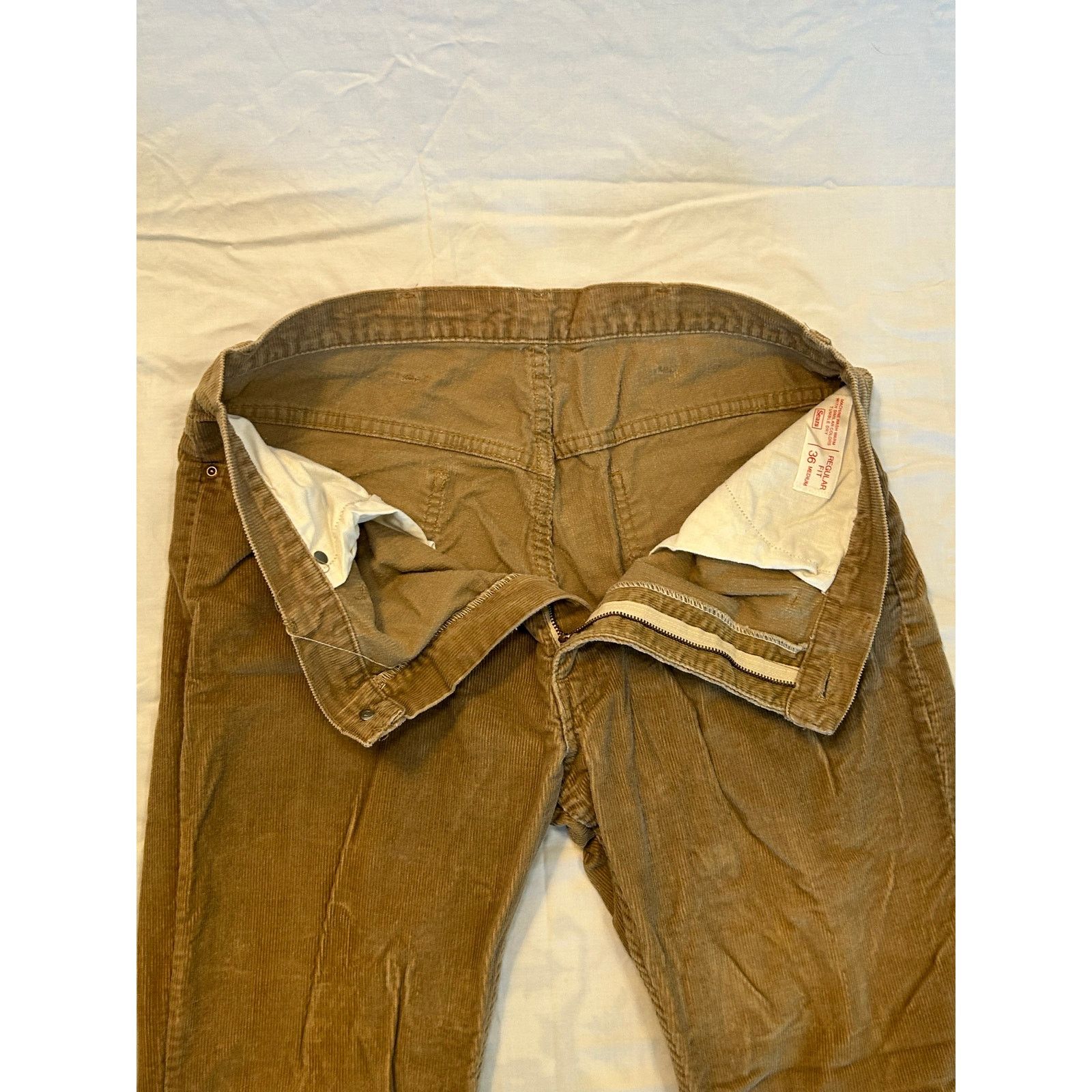 Sears Corduroy Classic: The Retro Jeans Men’s 36 Regular Fit Size US 36 / EU 52 - 4 Thumbnail