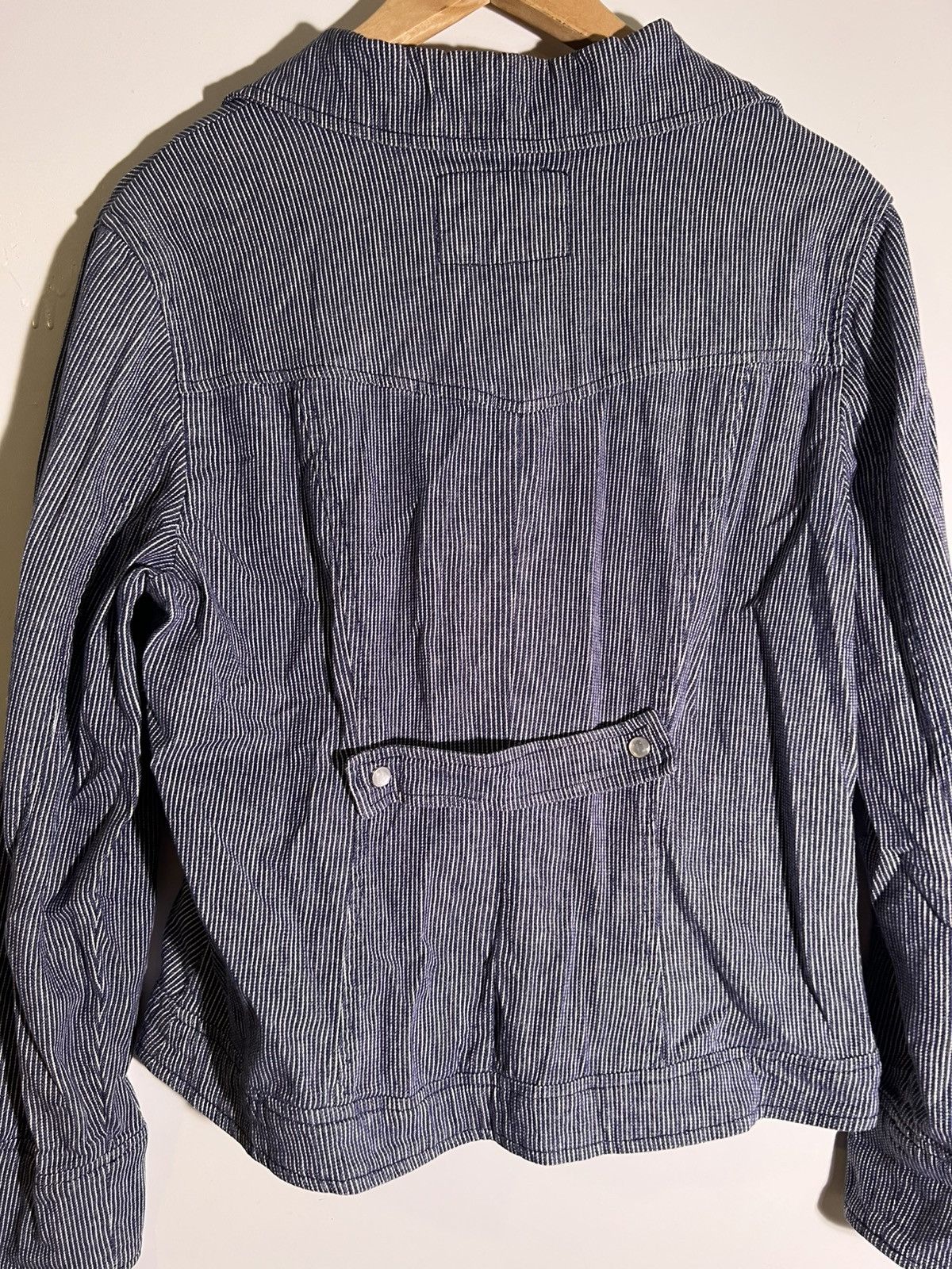 Vintage Y2K 2000’s VTG Vintage AMI Pinstripe Ruffled Retro Shirt Size M / US 6-8 / IT 42-44 - 7 Thumbnail