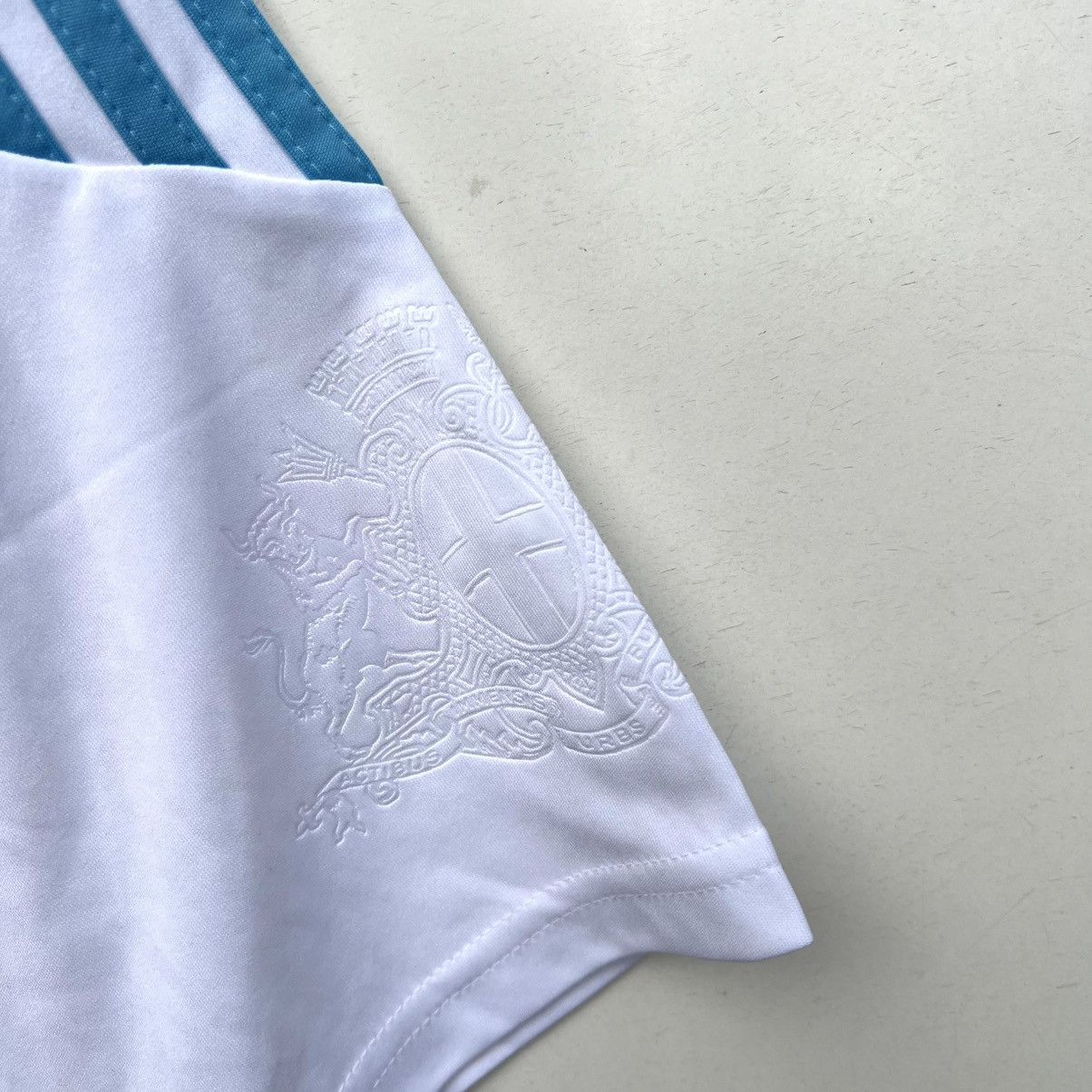Adidas OLYMPIQUE MARSEILLE 2010 2011 SHIRT FOOTBALL SOCCER ADIDAS Size US L / EU 52-54 / 3 - 4 Thumbnail