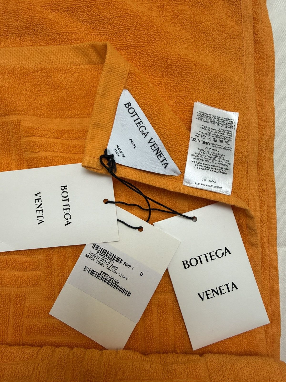 Bottega Veneta Bottega Veneta Pool Intrecciato Robe + Matching Beach Towel Size ONE SIZE - 6 Thumbnail
