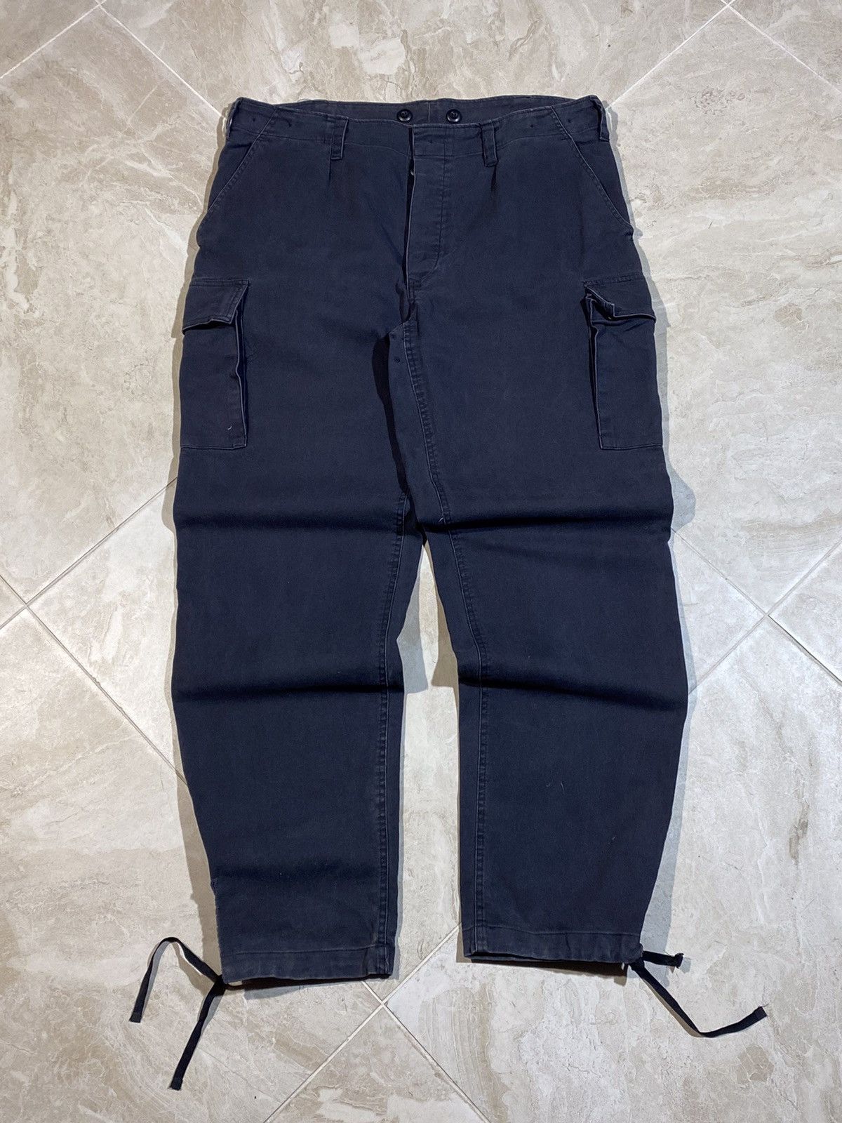 Vintage Vintage 90s y2k Army Combat Cargo Streetwear Pants Size US 34 / EU 50 - 1 Thumbnail