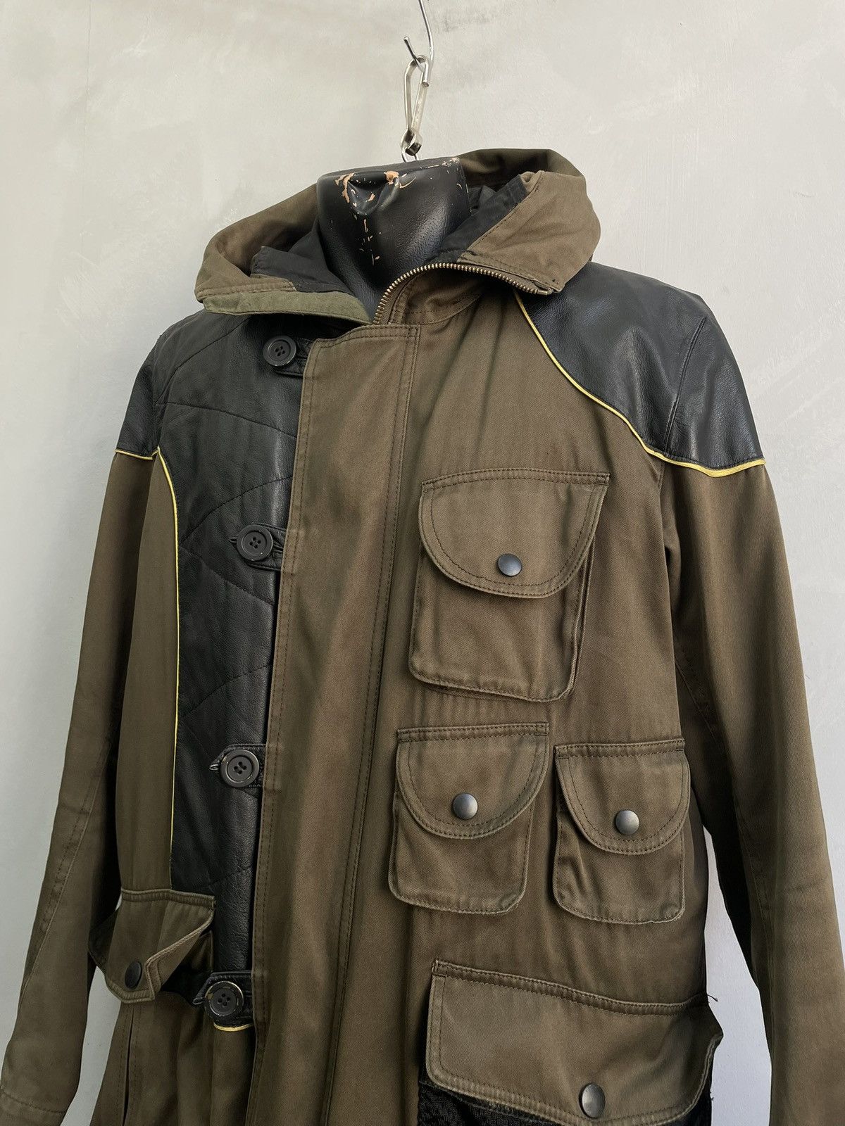 Issey Miyake Issey Miyake Green Multi-Pocket Long Coat Size M Size US M / EU 48-50 / 2 - 3 Thumbnail