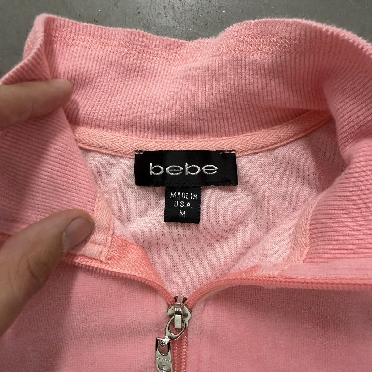 Bebe Bebe Rhinestone Velour Zip Up Jacket Pink Y2K McBling Size M / US 6-8 / IT 42-44 - 6 Thumbnail