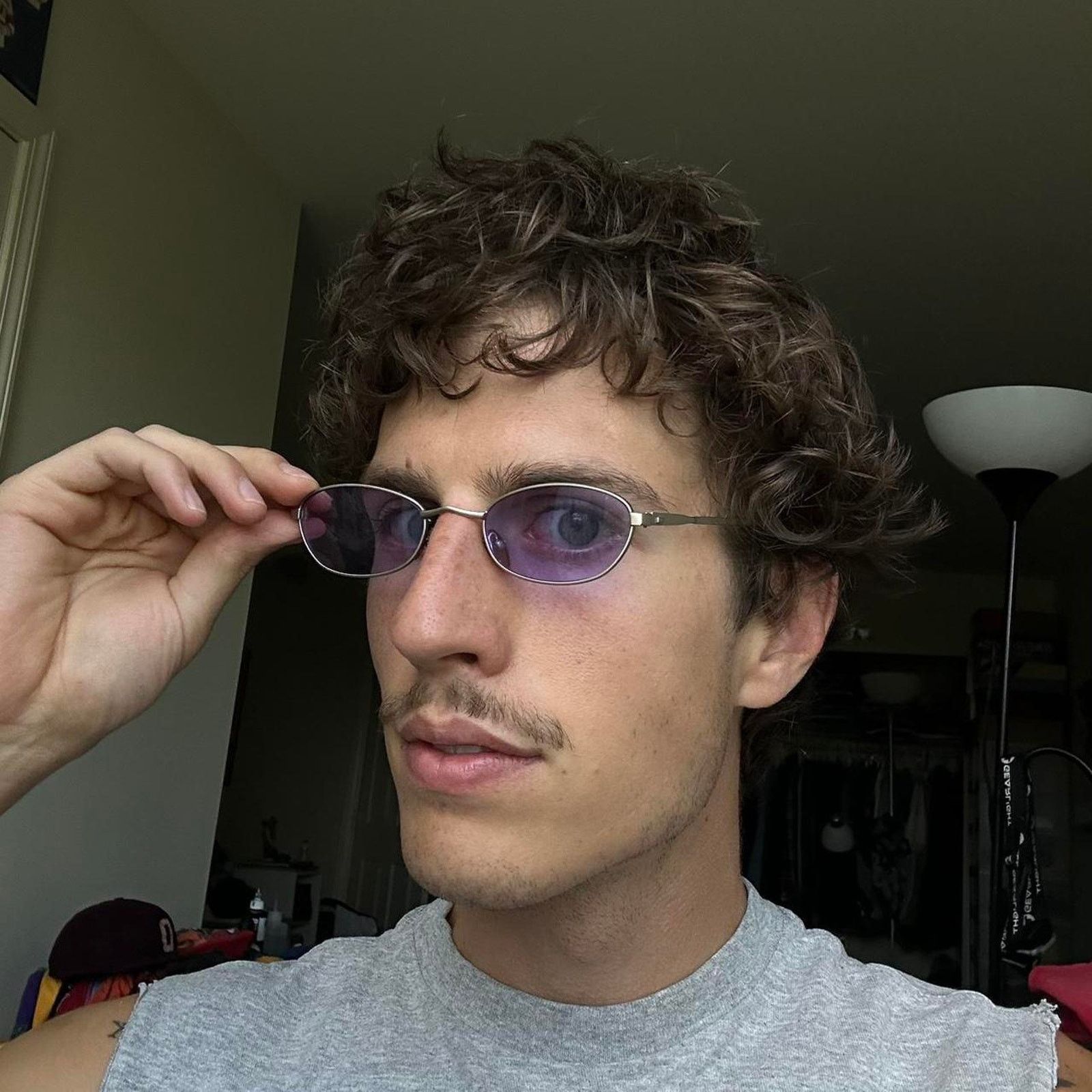 Vintage Vintage 90s 00s Purple Basic Silver Oval Round Sunglasses Size ONE SIZE - 3 Thumbnail