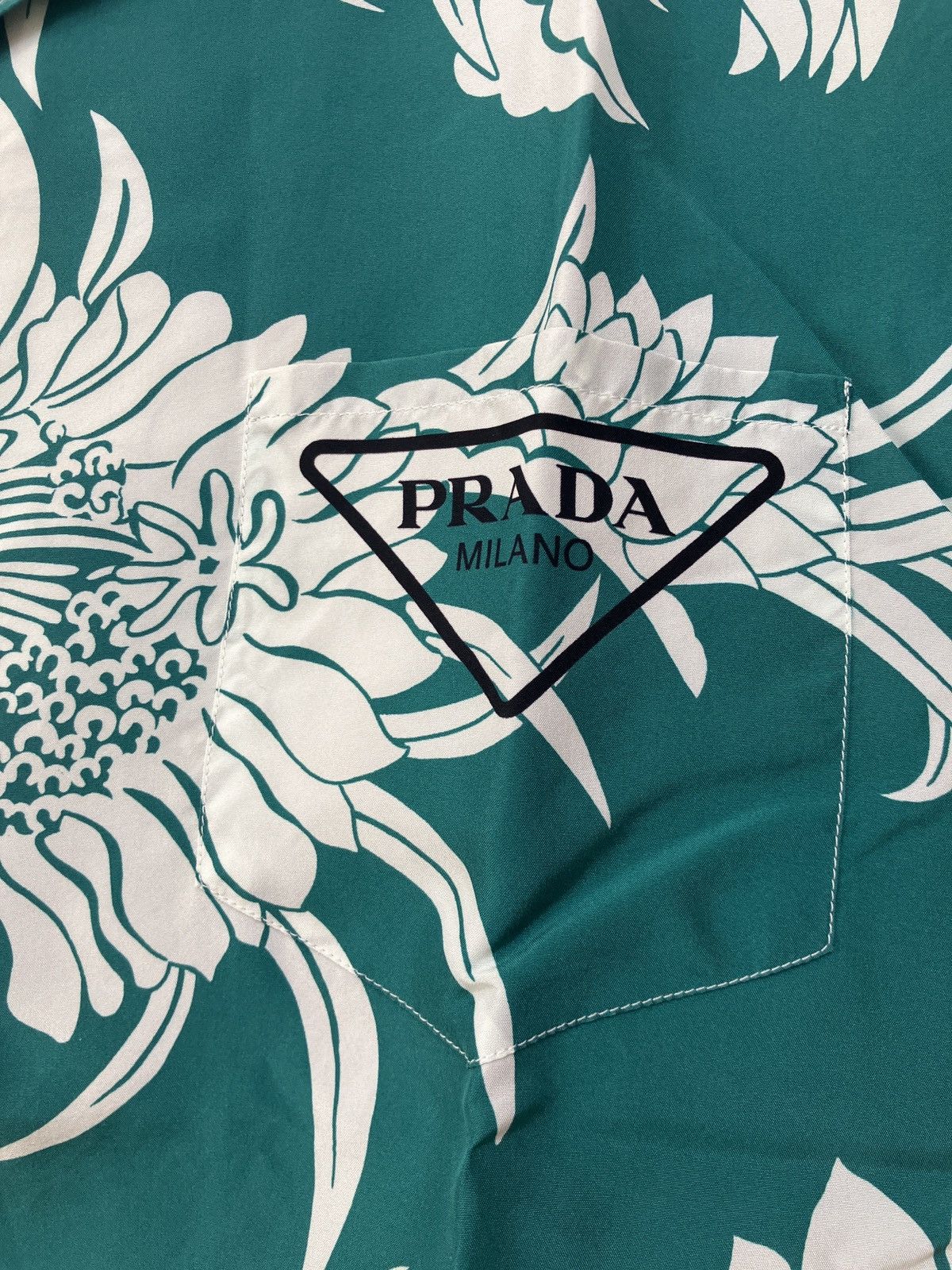 Prada Plada Double Match SS21 Silk Twill Hawaiian Bowling Shirts Size US S / EU 44-46 / 1 - 6 Thumbnail