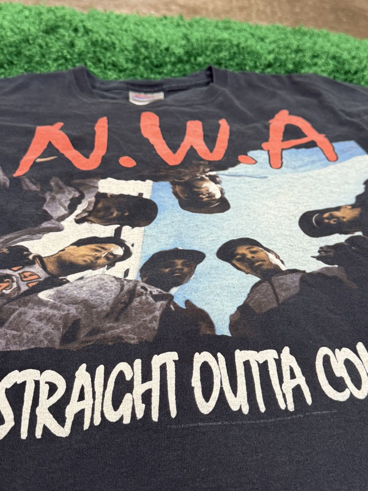Vintage Vintage NWA N.W.A Straight Out of Compton Hanes Heavyweight Size US S / EU 44-46 / 1 - 3 Thumbnail