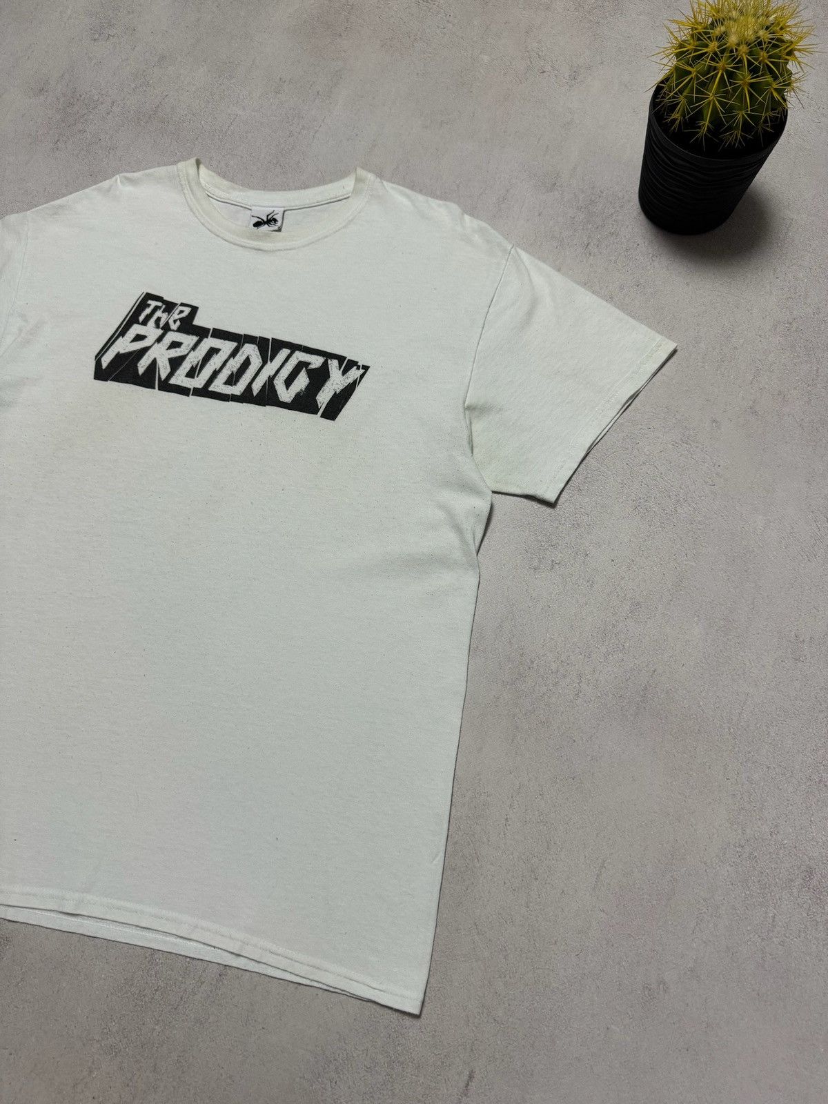 Band Tees Vintage The Prodigy T Shirt Tee Rock Y2K Rare 90s Size US L / EU 52-54 / 3 - 3 Thumbnail