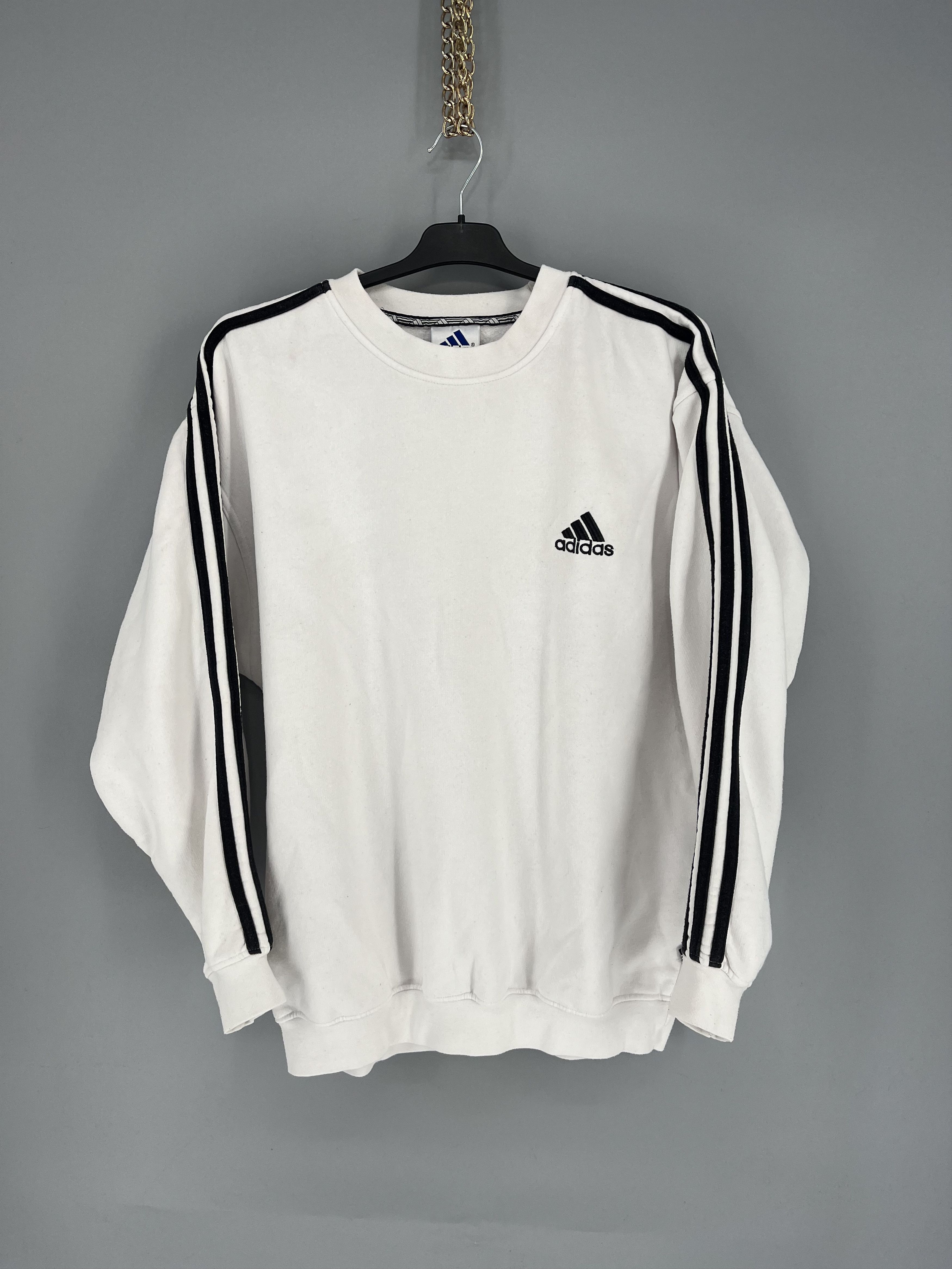 Adidas Vintage Adidas White Embroidery Logos Sweatshirt Crazy Style Size US XL / EU 56 / 4 - 1 Thumbnail
