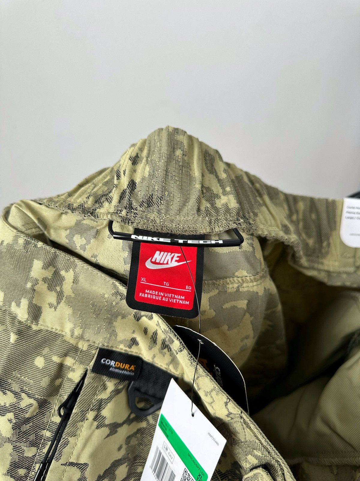 NWT $400 Nike Tech Woven Cordura Utility Camo Tactical Pants