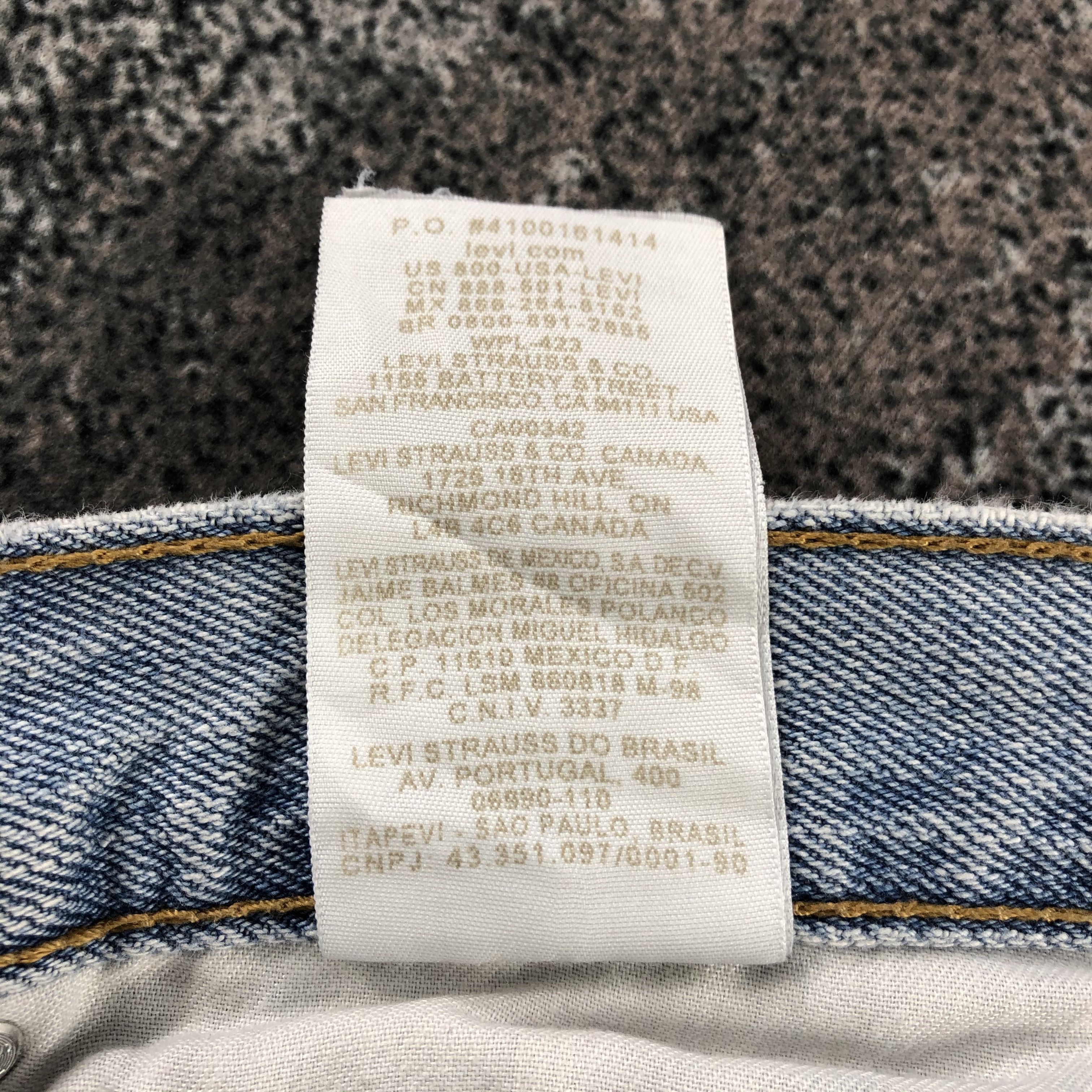 Levi's Vintage Levis 550 Jeans Medium Wash Denim KJ945 Size US 30 / EU 46 - 13 Thumbnail
