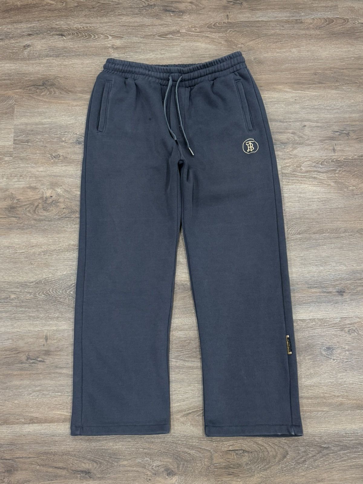 Burberry Burberry London Ribbed Sweatpants Charcoal – Gold Embroidery Size US 34 / EU 50 - 1 Thumbnail
