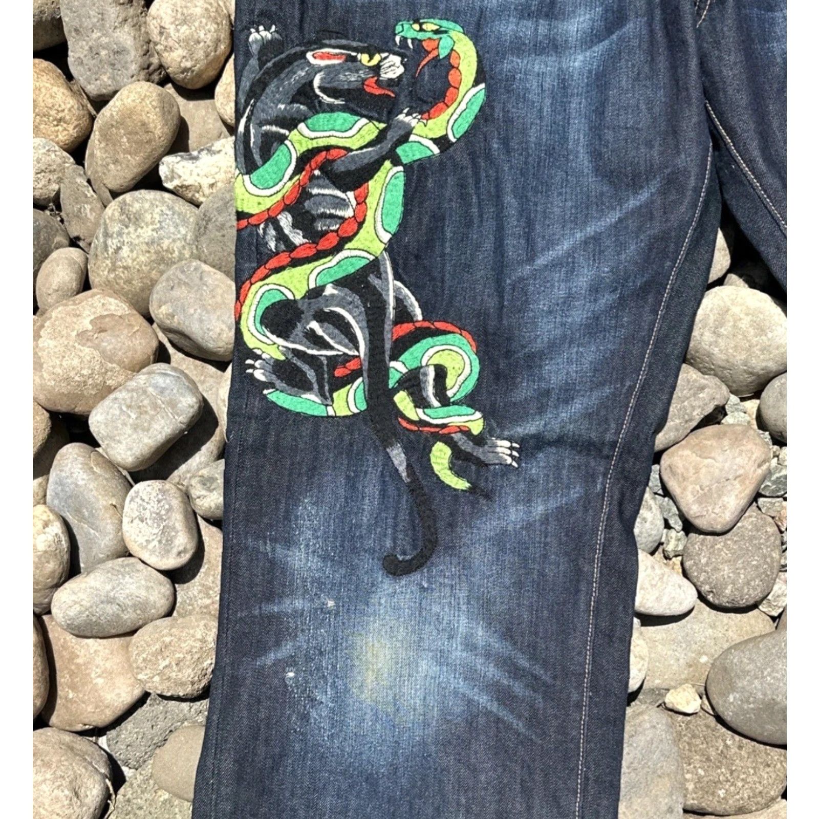 Ed Hardy VINTAGE Ed Hardy Denim Blue Jeans Mens 40x34 Embroidered Snake Tiger Tattoo Art Hipster Straight 2007 Size US 40 / EU 56 - 7 Thumbnail