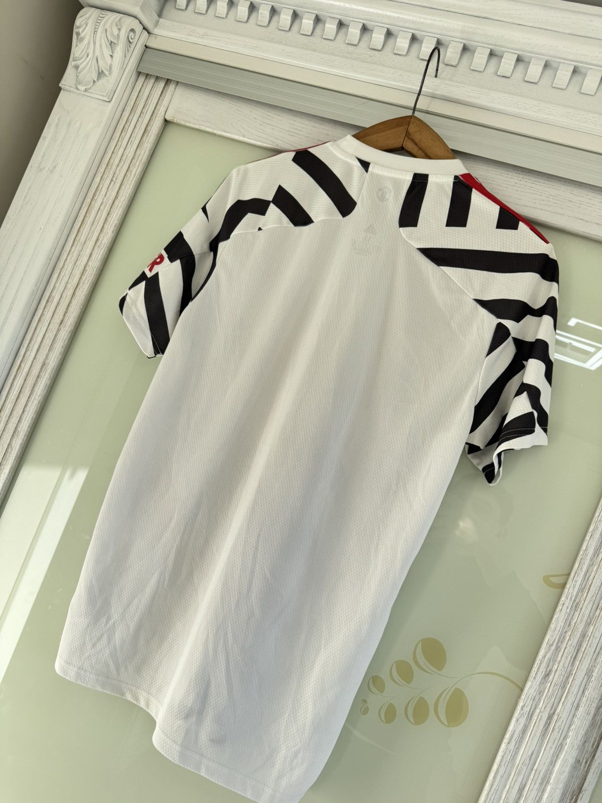 Adidas Manchester United 2020-2021 Third Soccer Jersey Football Kit Size US M / EU 48-50 / 2 - 7 Thumbnail