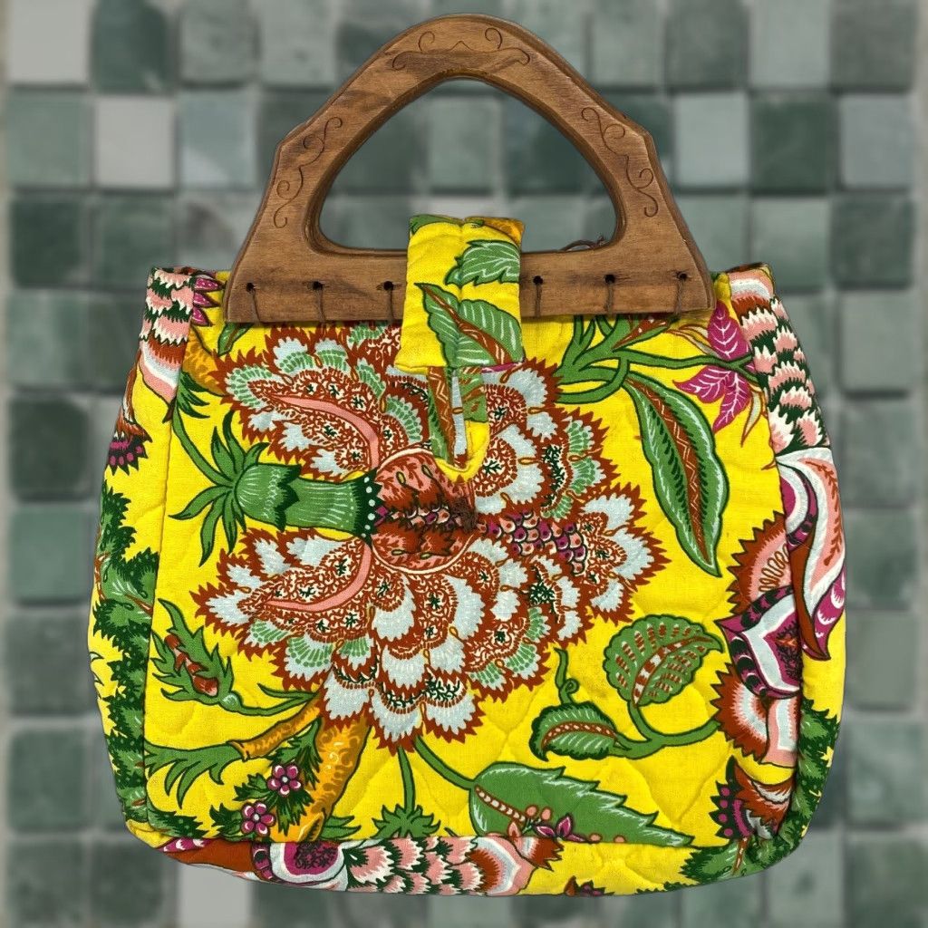 Vintage Carpetbags Of America Floral Quilted Handbag Purse Yellow Small Top Handle Bag With Wood Handles For Women
