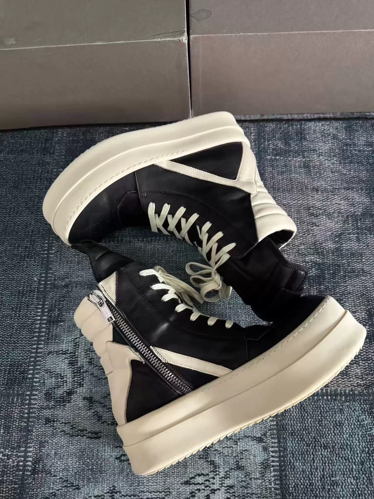 Rick Owens Rick Owens Pink Lowtop Sneakers 40 Men Size US 7.5 / EU 40-41 - 1 Thumbnail