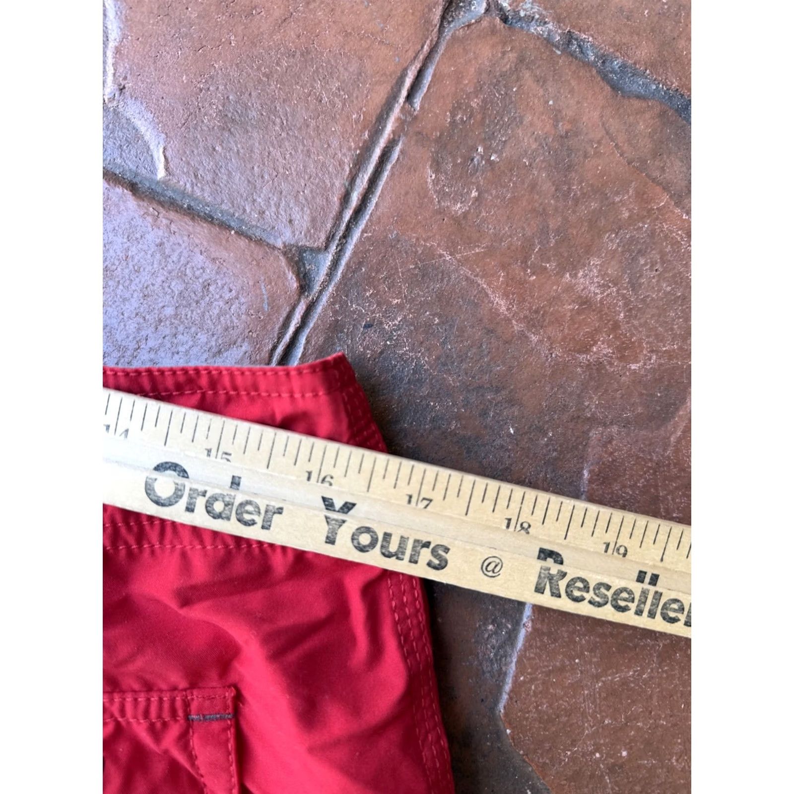Oakley VINTAGE Oakley Board Shorts Men 33 Red Drawstring Surf Camouflage Beach 90s Grunge Surfer Mens Size US 33 - 7 Thumbnail