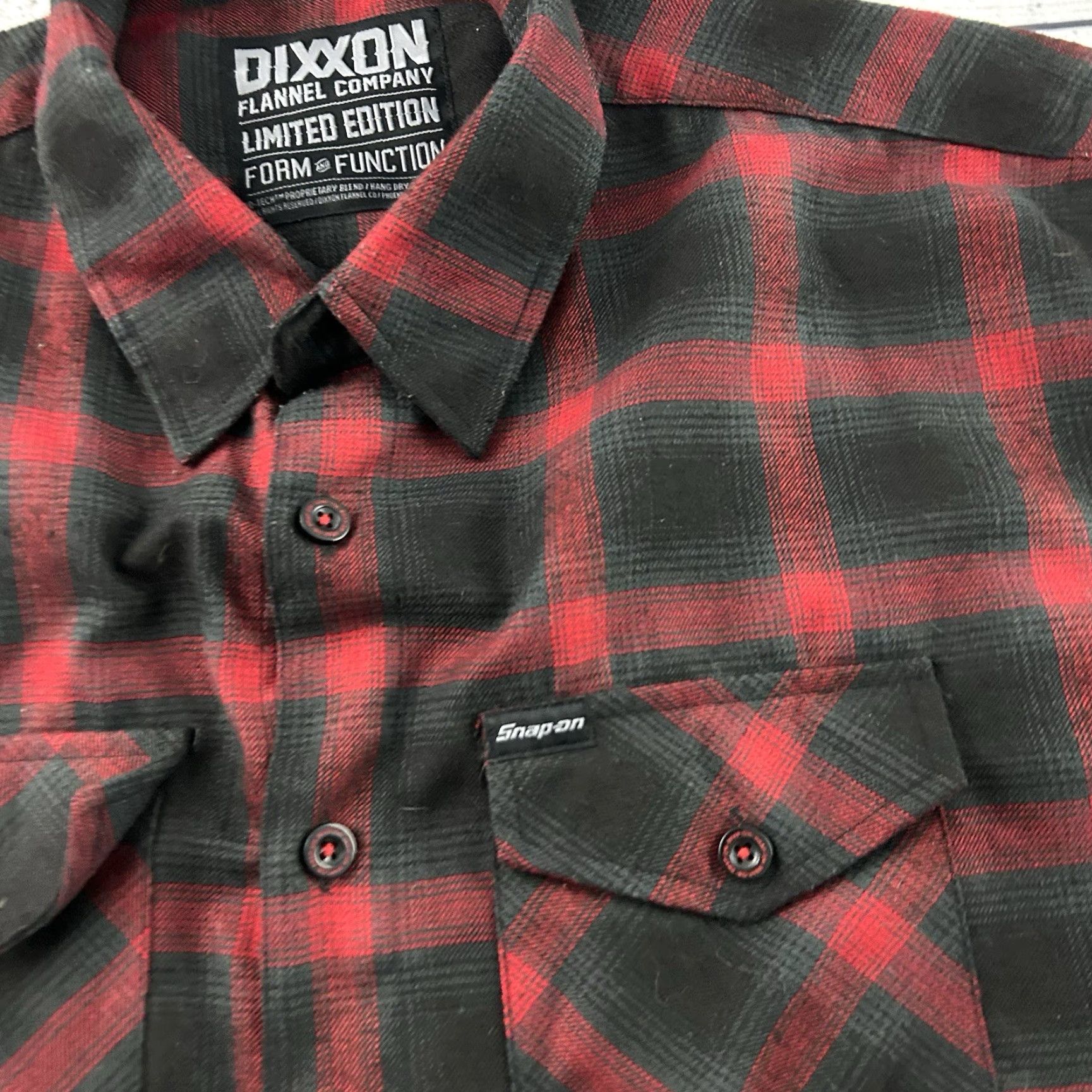 Vintage Dixxon Flannel Button-Up Shirt XL Red Mens Plaid Limited Edition Long Sleeve Bulleted Button Pockets Front Size US XL / EU 56 / 4 - 3 Thumbnail