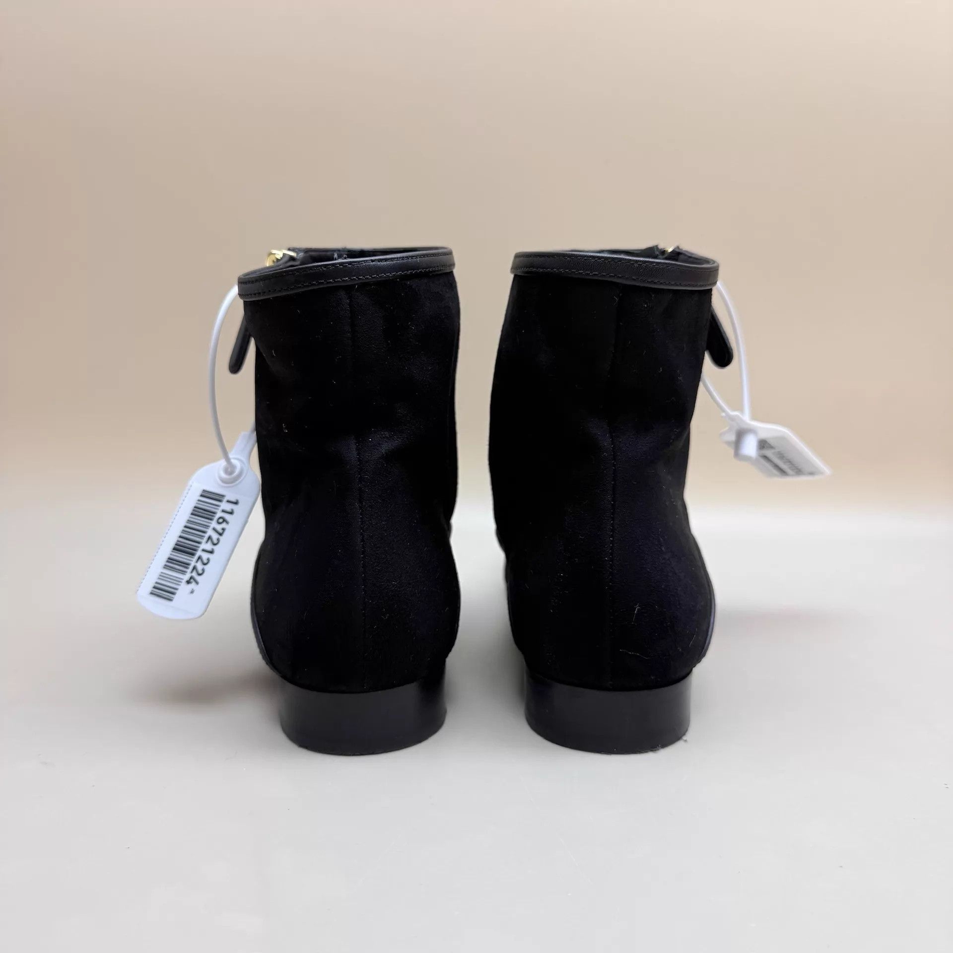 Chanel CHANEL Black Gold CC Suede Short Boots 37 99 New Size US 6.5 / IT 36.5 - 3 Thumbnail