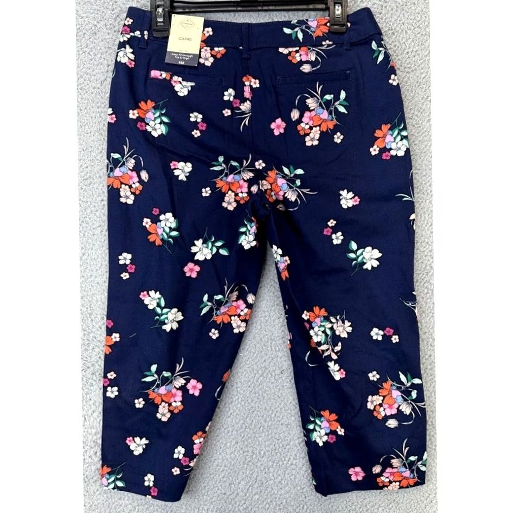 Vintage St. John's Bay Pants Womens 8 Capri Mid Rise Floral Navy Blue Pockets New Ladies XS? Size 30" / US 8 / IT 44 - 2 Thumbnail
