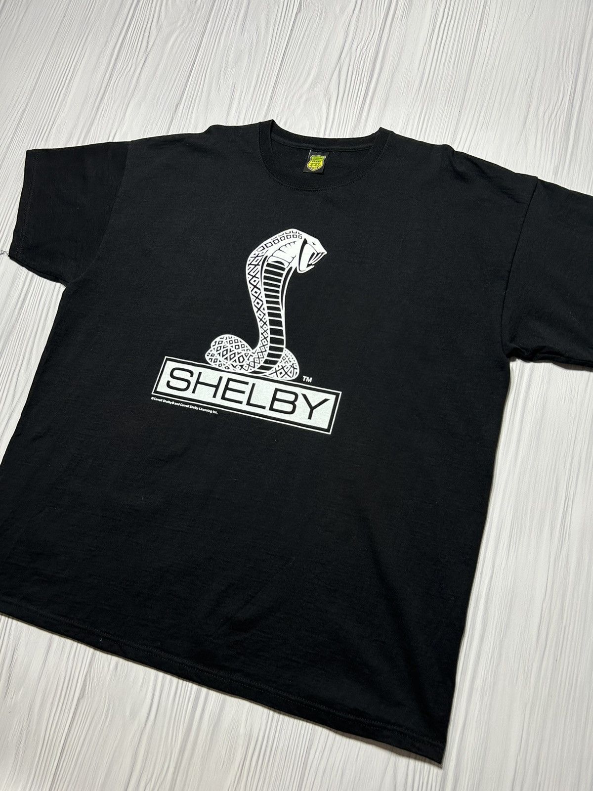 Vintage Vintage Carroll Shelby Cobra Big Logo T-Shirt Size US XXL / EU 58 / 5 - 2 Thumbnail