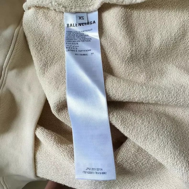 Balenciaga Balenciaga Beige Embroidered Coke Logo Hoodie Size US XS / EU 42 / 0 - 5 Thumbnail
