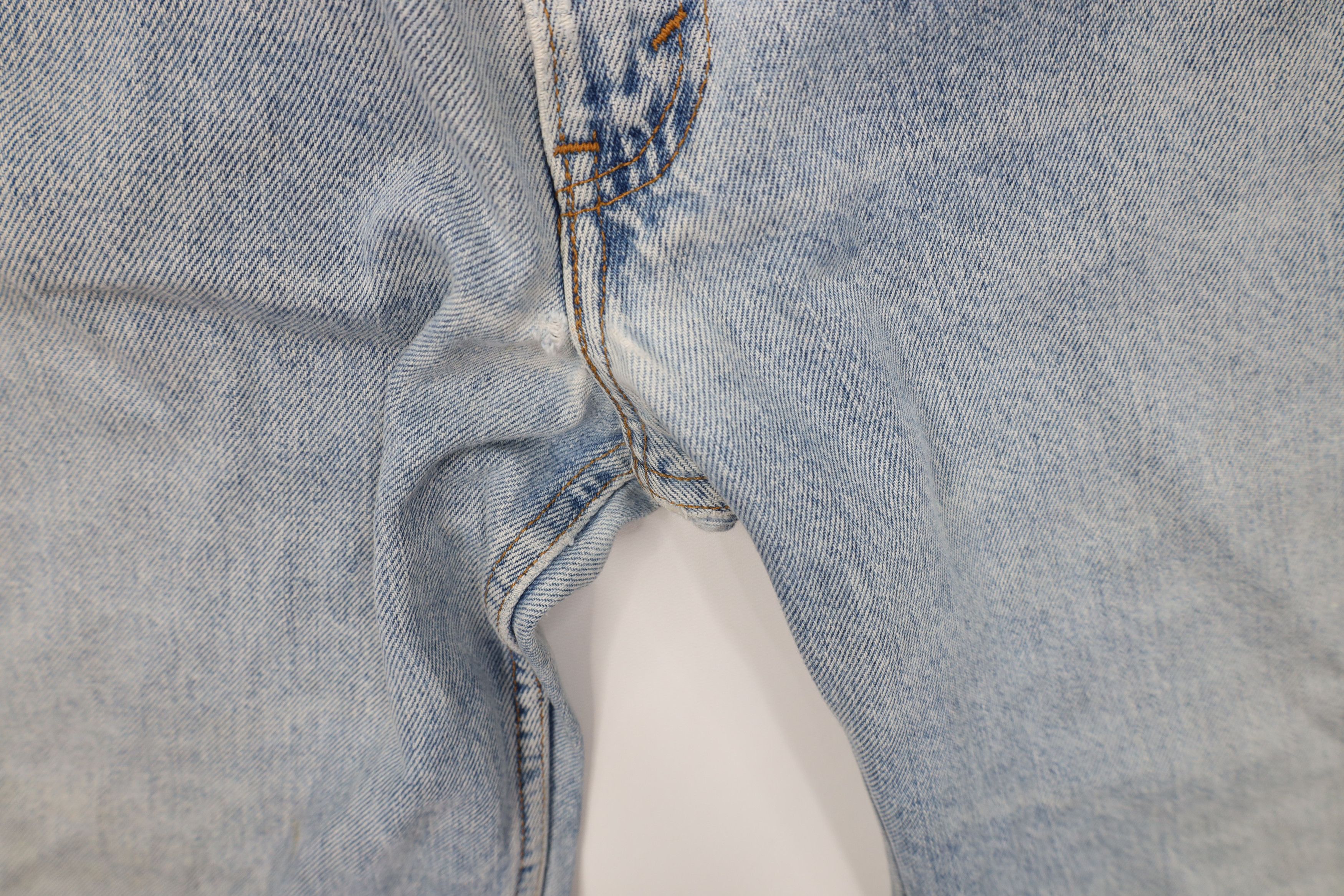 Levi's Vintage 90s Levi 560 Loose Fit Tapered Leg Jeans Blue USA Size US 36 / EU 52 - 6 Thumbnail