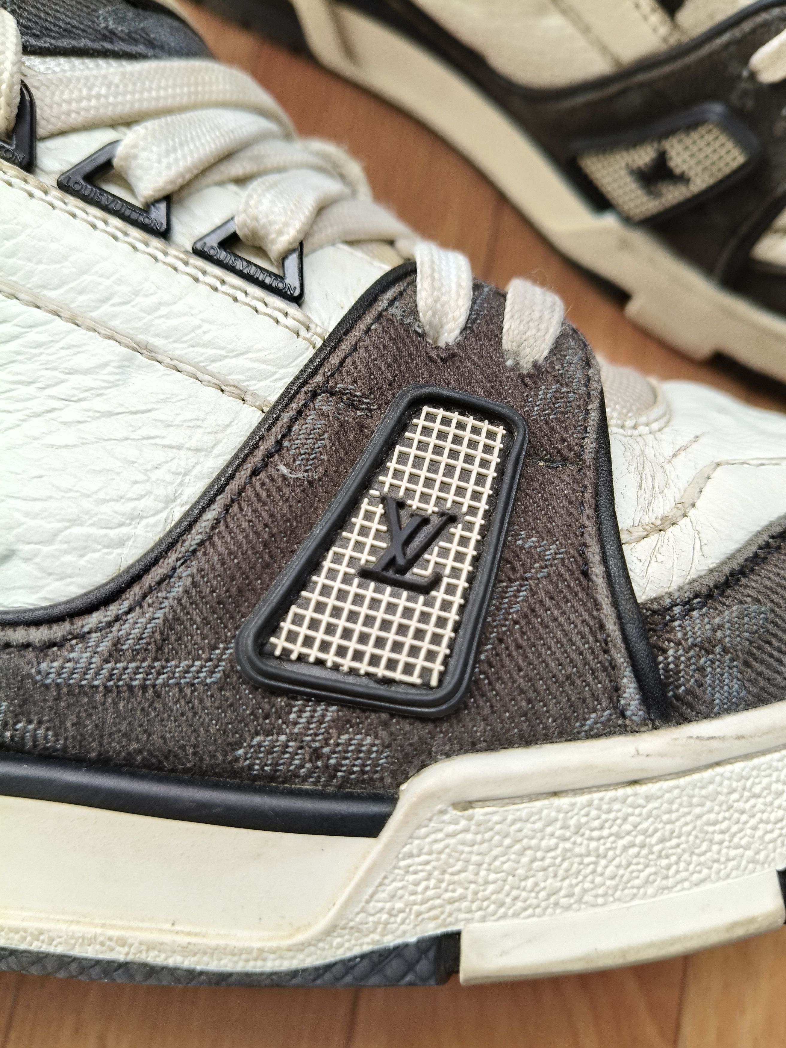 Louis Vuitton Louis Vuitton Trainers Sneakers Trainer Shoes Size 8 / 41 Size US 8 / EU 41 - 11 Thumbnail