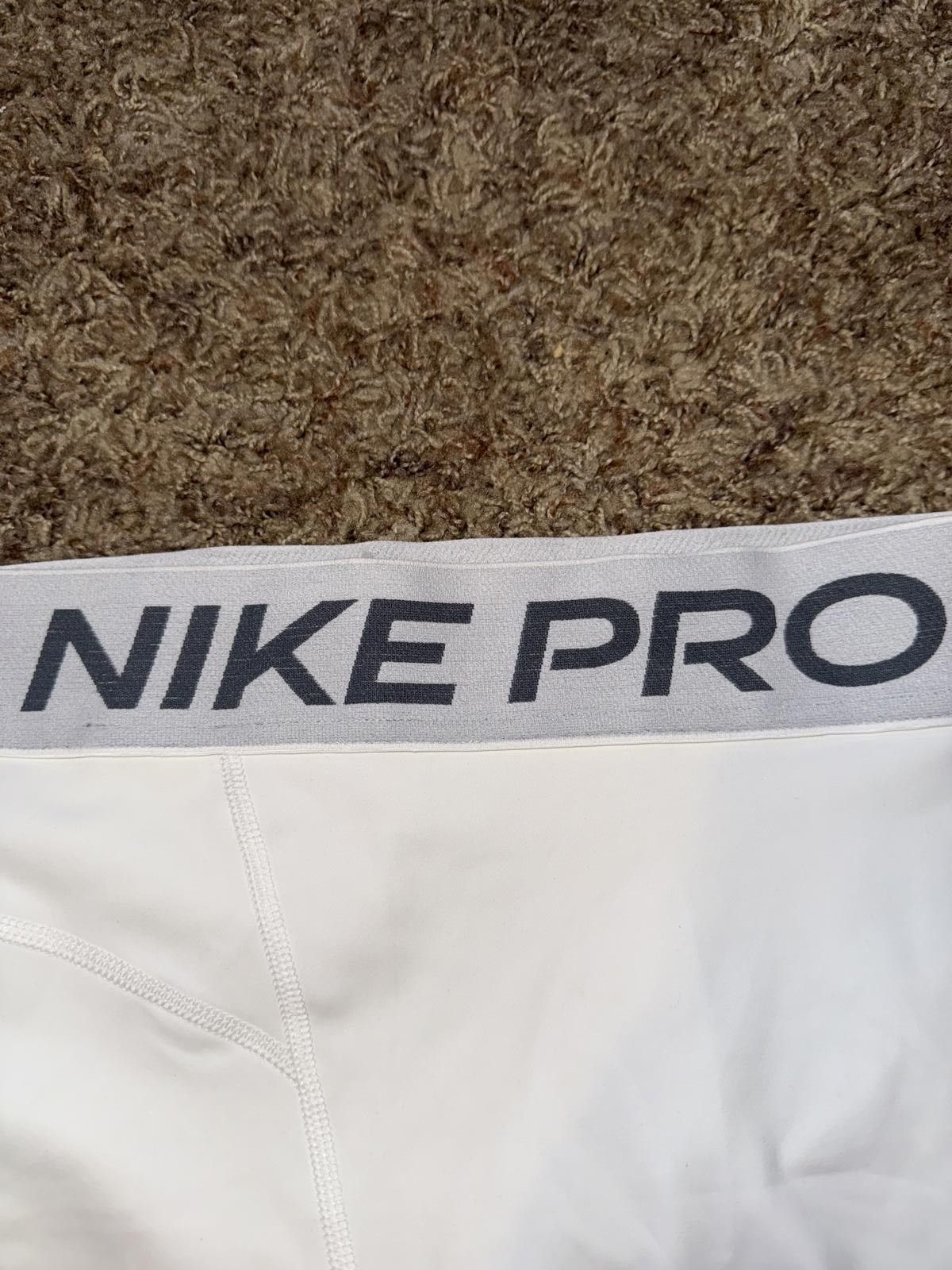 Nike Nike Pro Women's 3 Compression 365 Short Sample Size 28" / US 6 / IT 42 - 7 Thumbnail