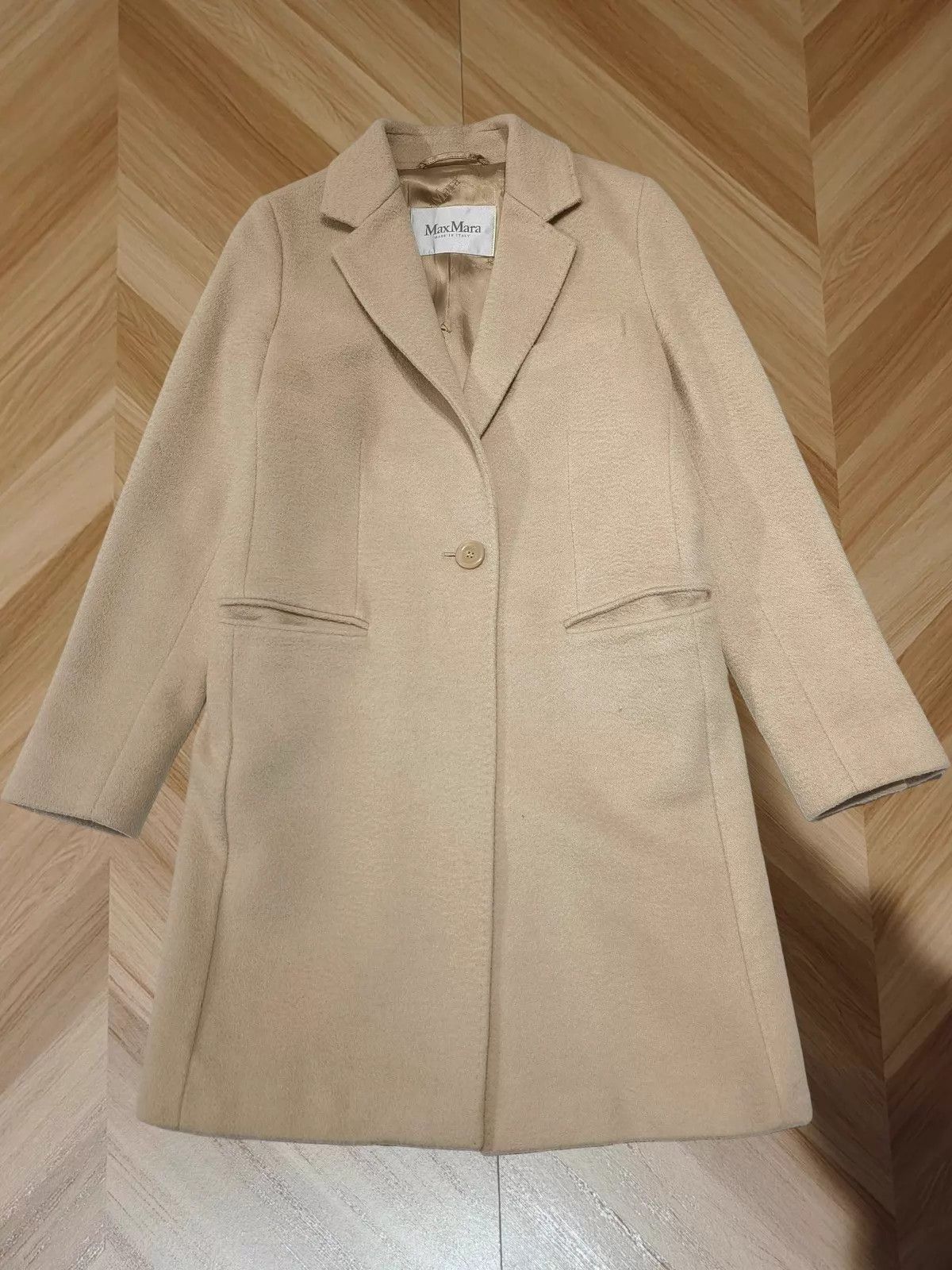 Max Mara Max Mara Main Line 99 New Wool Coat Size XS / US 0-2 / IT 36-38 - 1 Thumbnail