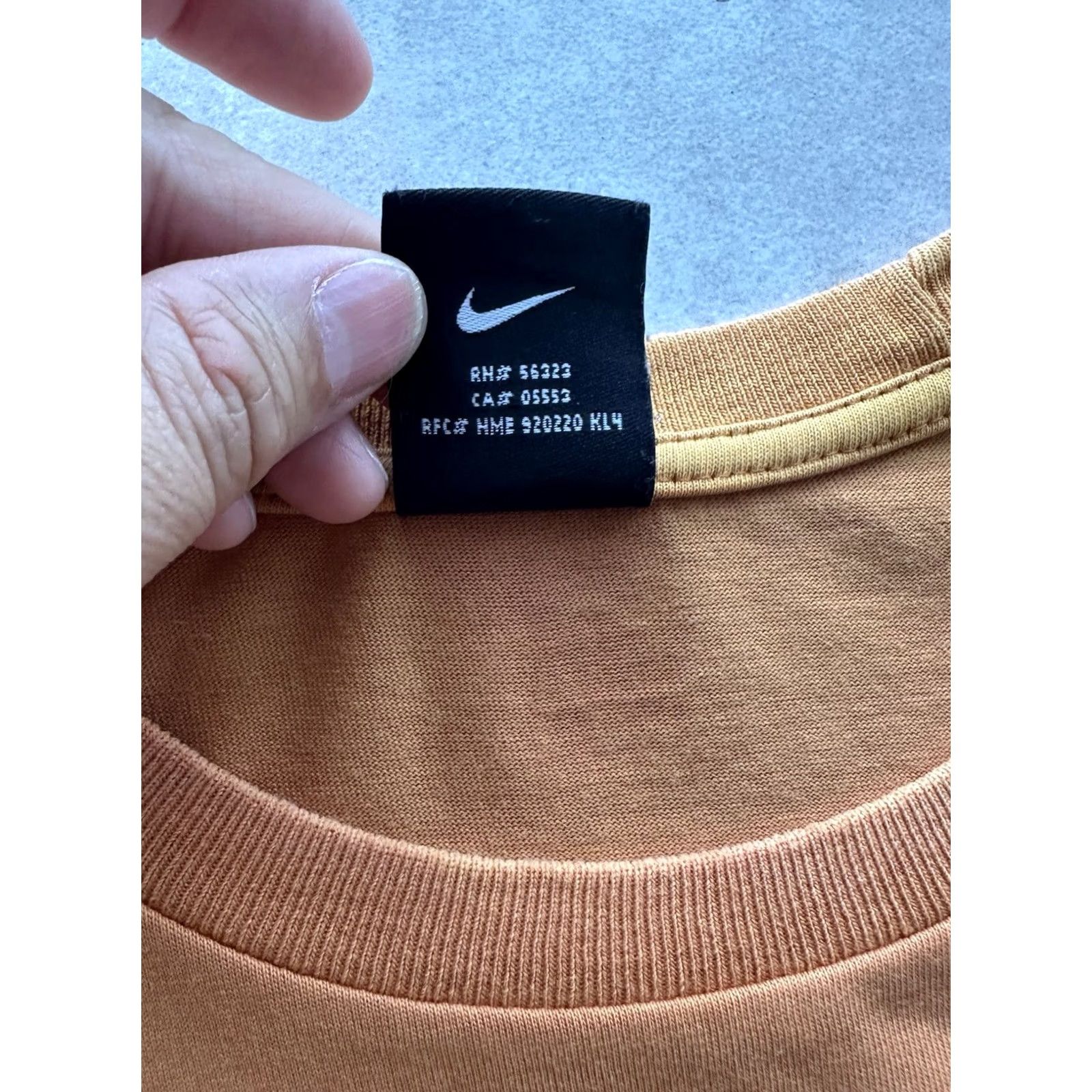 Nike ACG VINTAGE Nike ACG Center Logo Swoosh Distressed Men’s T-Shirt L Orange Yellow Crew Neck Short Sleeve 90s USA Hip Hop Retro Rivers? Size US L / EU 52-54 / 3 - 7 Thumbnail