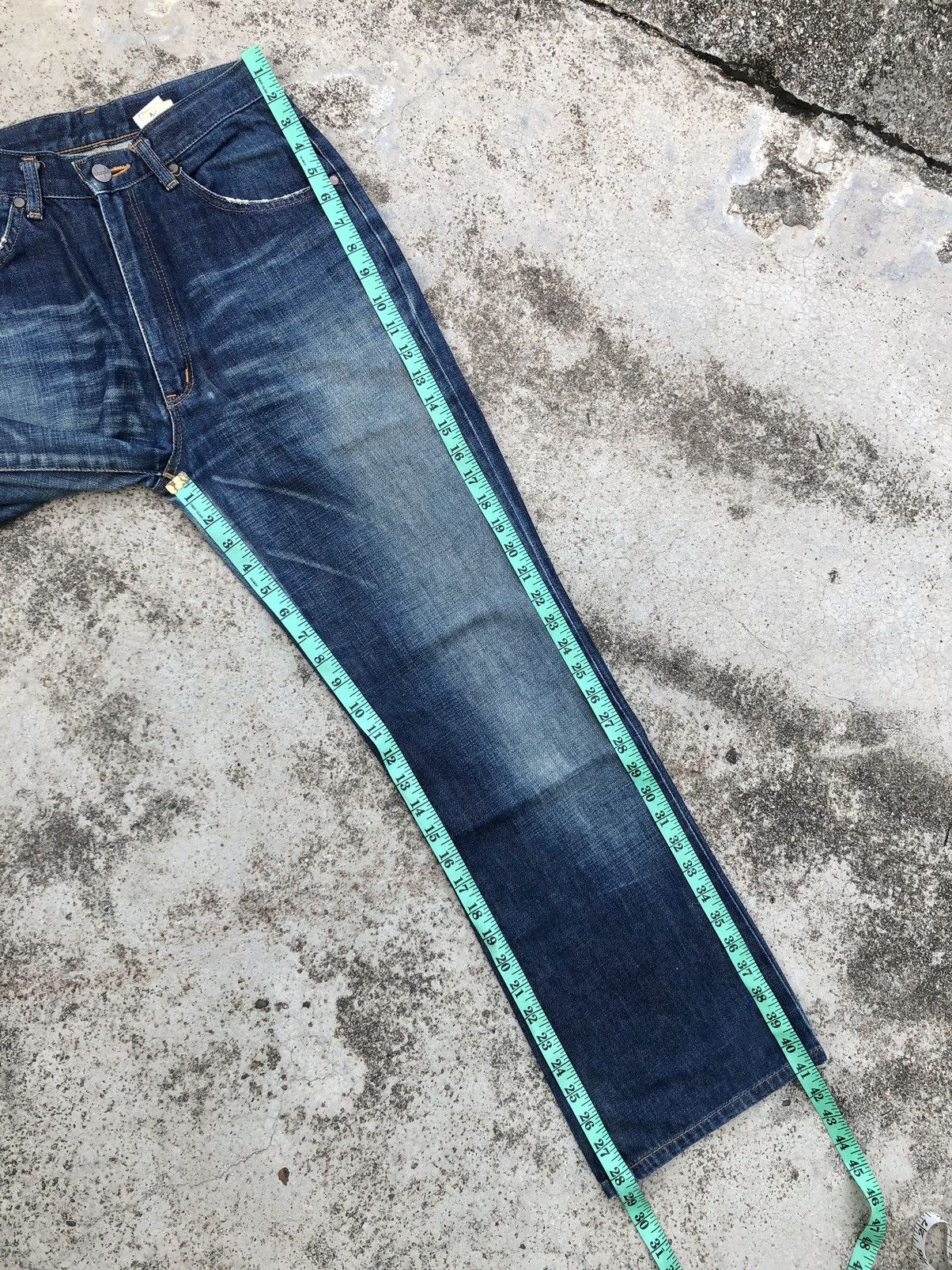 Vintage FLARED⚡️⚡️VINTAGE WRANGLER BLUE BELL DENIM Size US 27 - 9 Thumbnail