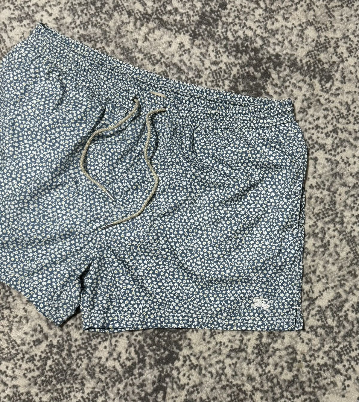 Burberry Burberry Shorts Size US 41 - 2 Thumbnail