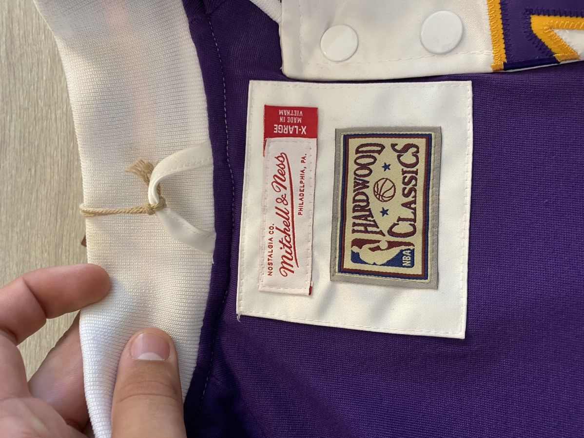 Mitchell & Ness × NBA Mitchell And Ness Lakers Bomber jacket Size US XL / EU 56 / 4 - 5 Thumbnail