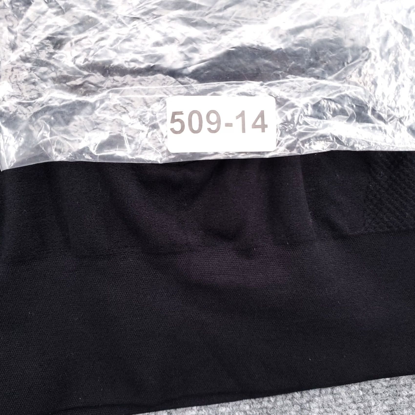 Puma PUMA Sports Bra Womens L Black Crisscross Strappy Hollow Back Sportswear Size ONE SIZE - 8 Thumbnail