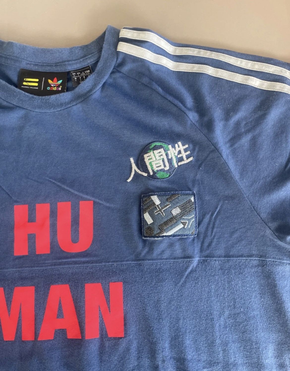 Adidas × Pharrell tee shirt « hu man » Size US L / EU 52-54 / 3 - 2 Thumbnail