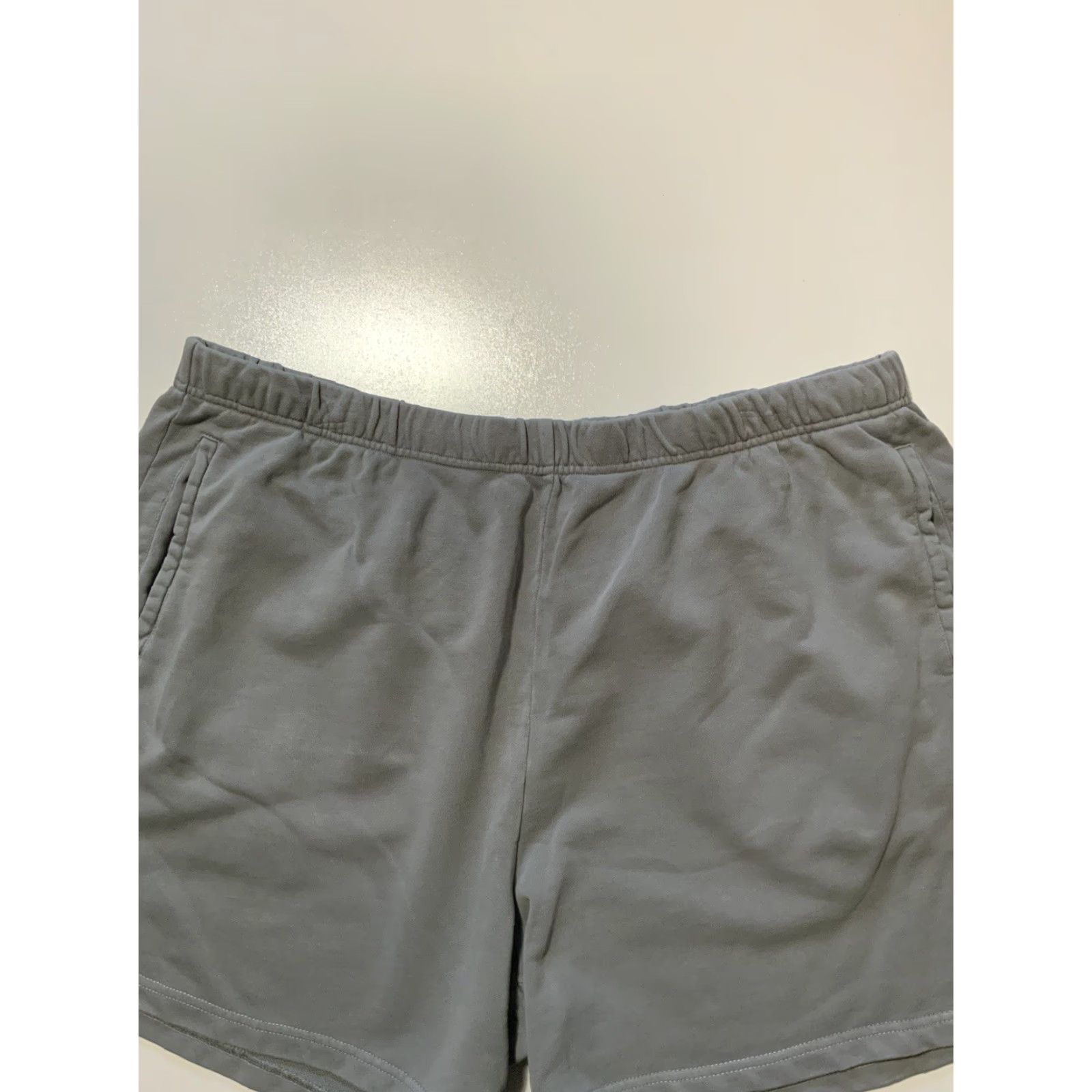 SKIMS Skims Sweat Shorts Mens 2XL Gray Terry Fleece Pigment Dyed Lounge Relaxed 5” Inseam Size US 39 - 6 Thumbnail