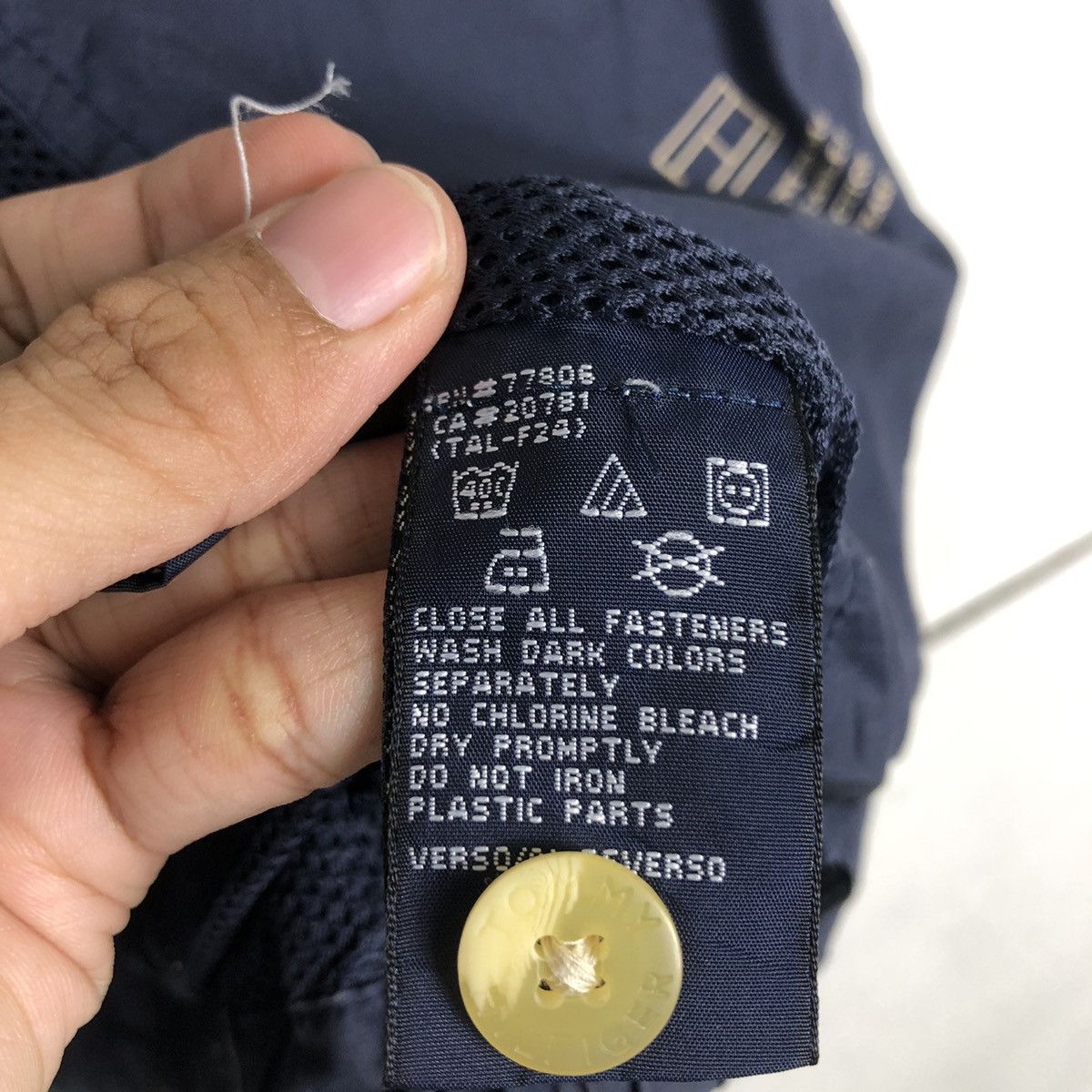 Japanese Brand 🔥Vintage Bomber Jacket Chore Tommy Hilfiger Striped Design Size US L / EU 52-54 / 3 - 19 Thumbnail