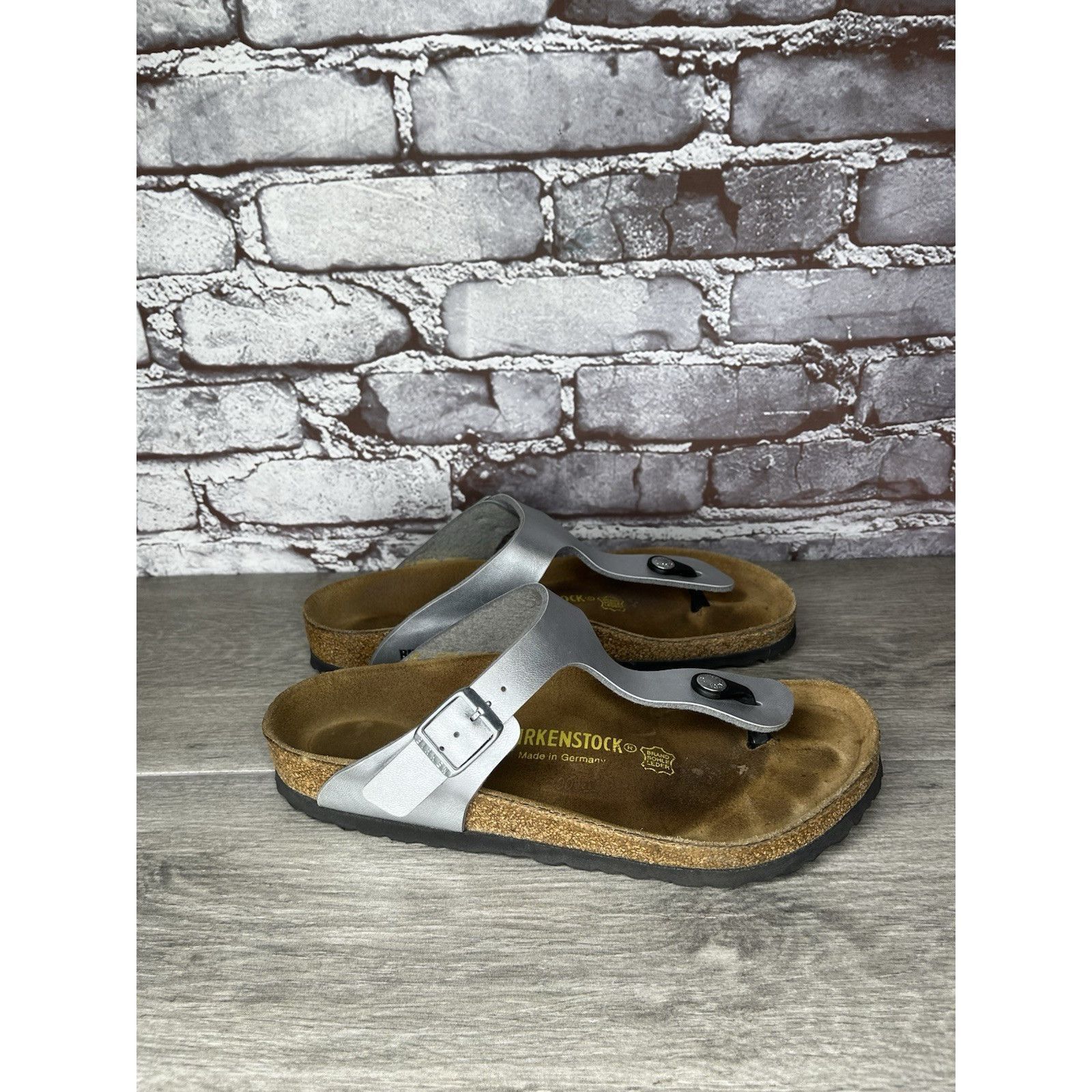 Birkenstock Birkenstock Gizeh Silver Birko Flor Leather Thong Sandals Wo Size US 8 / IT 38 - 12 Thumbnail