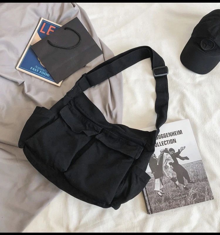 Black Color Shoulder Messenger Bag, Men's