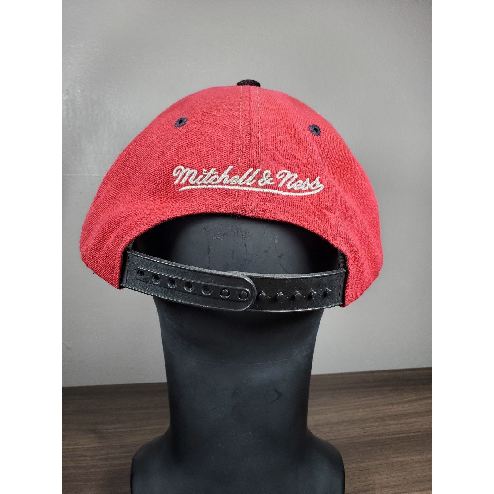 Mitchell & Ness × NBA NBA Hardwood Classic Miami Heat Baseball Cap Snapback Hat Size ONE SIZE - 7 Thumbnail