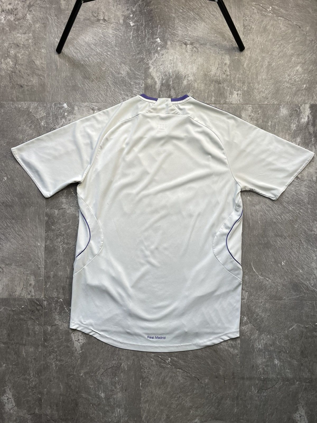 Adidas Adidas Vintage Real Madrid 2007 2008 Soccer Jersey Blokecore Size US M / EU 48-50 / 2 - 7 Thumbnail
