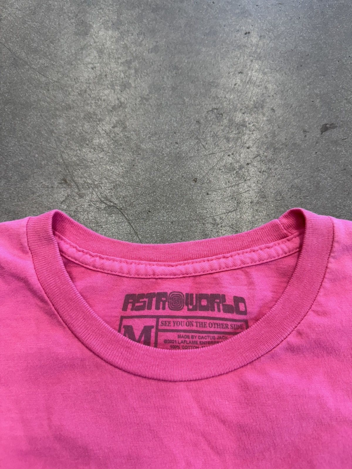 Rolling Loud × Travis Scott SS23 Travis Scott Other Side T-Shirt Size US M / EU 48-50 / 2 - 6 Thumbnail