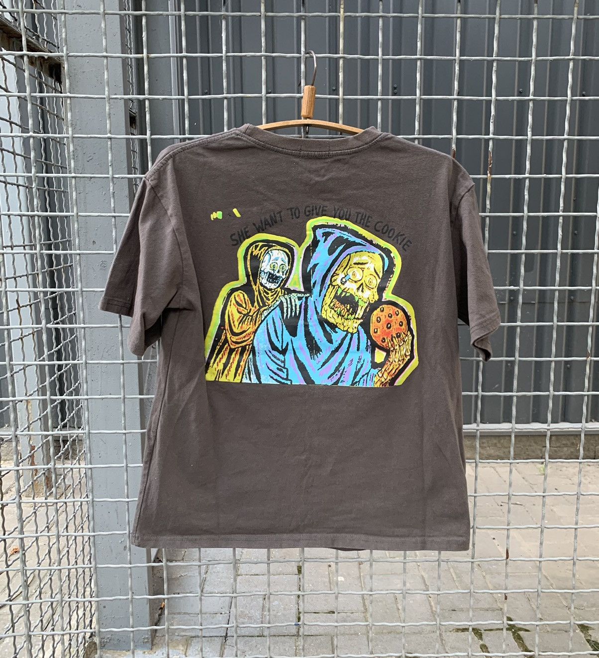 Band Tees Vintage Hold The Gate Tee Horror Y2K Dead Face Tee Skull Size US XL / EU 56 / 4 - 2 Thumbnail