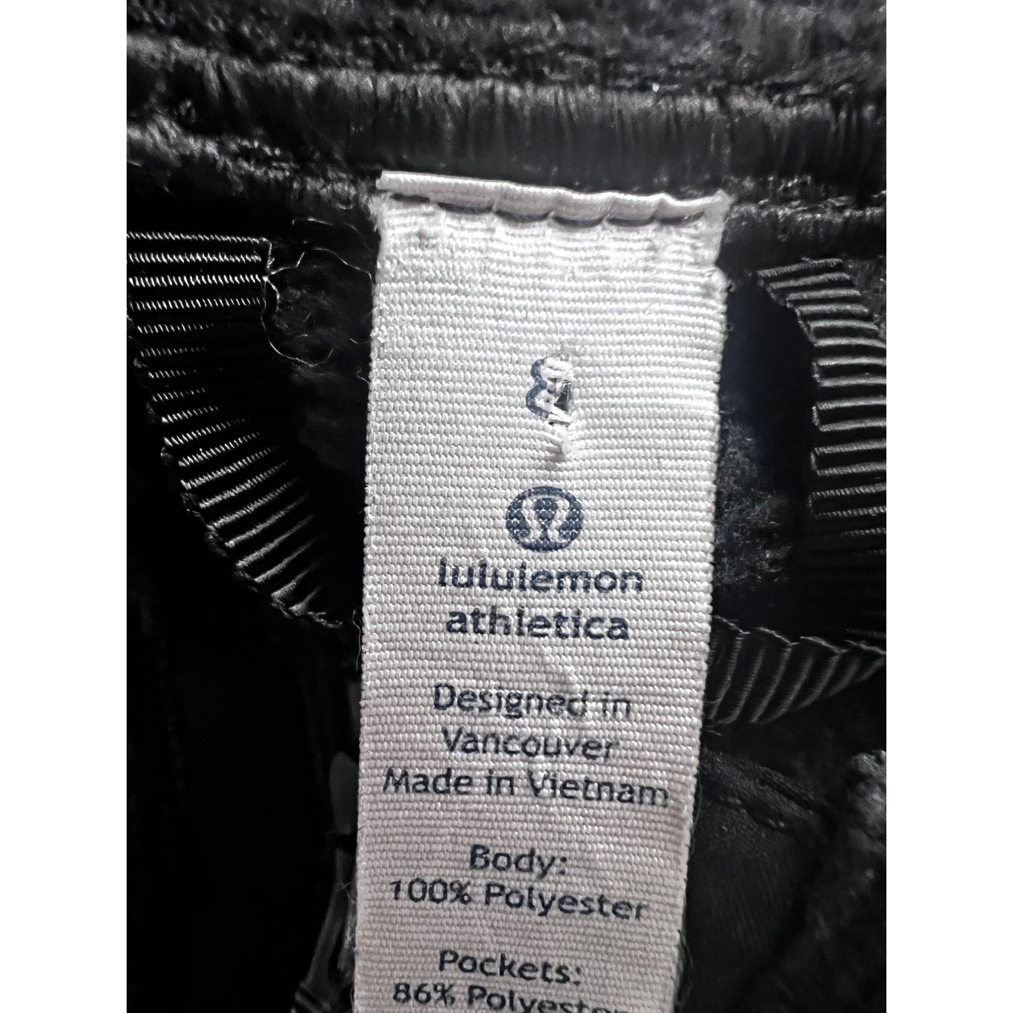 Lululemon Lululemon Its Fleecing Cold Heathered Black 1/4 Zip Pullover Size M / US 6-8 / IT 42-44 - 8 Thumbnail