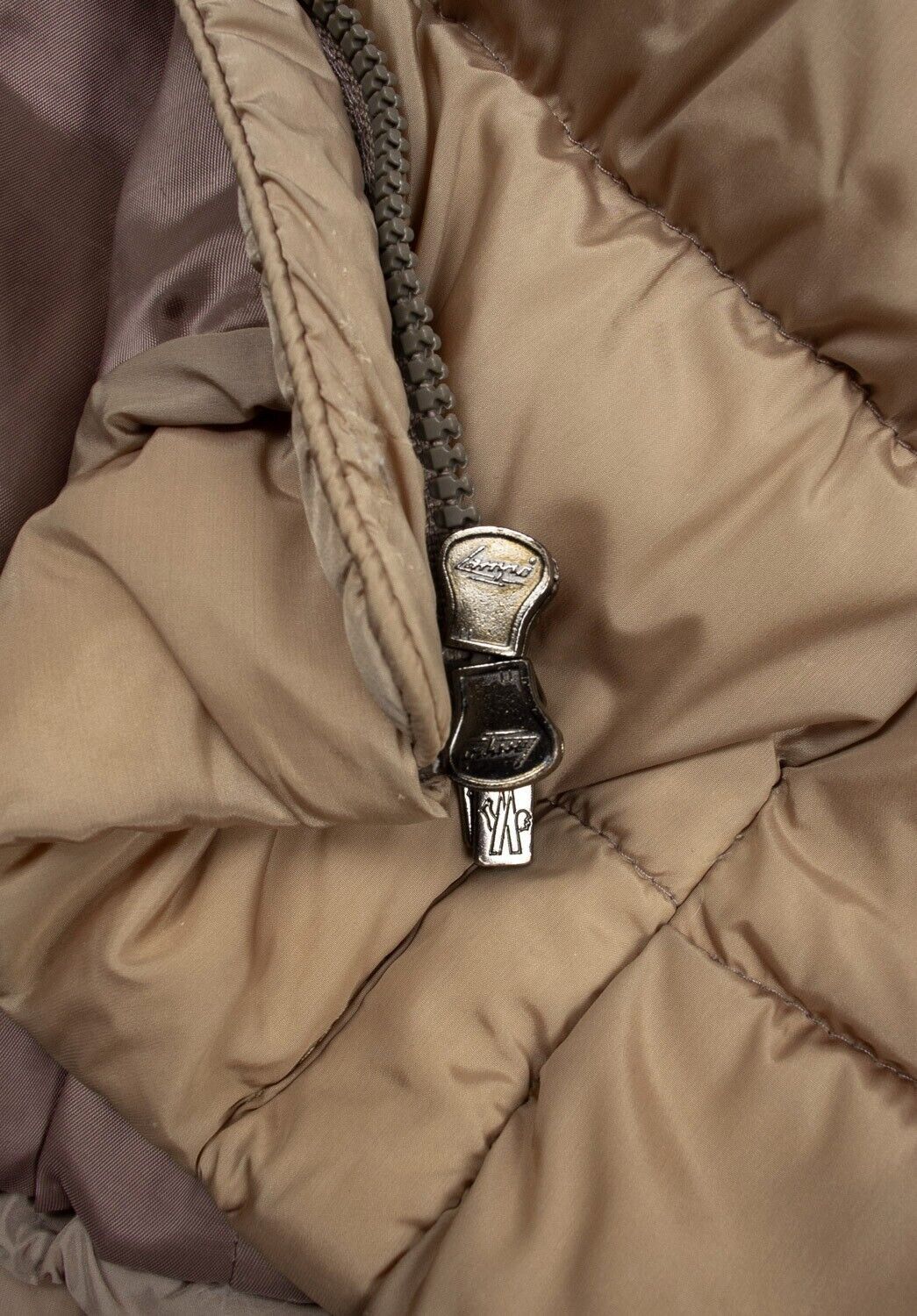 Moncler Original Moncler Fraise Women Down Jacket H5055 Size S / US 4 / IT 40 - 7 Thumbnail