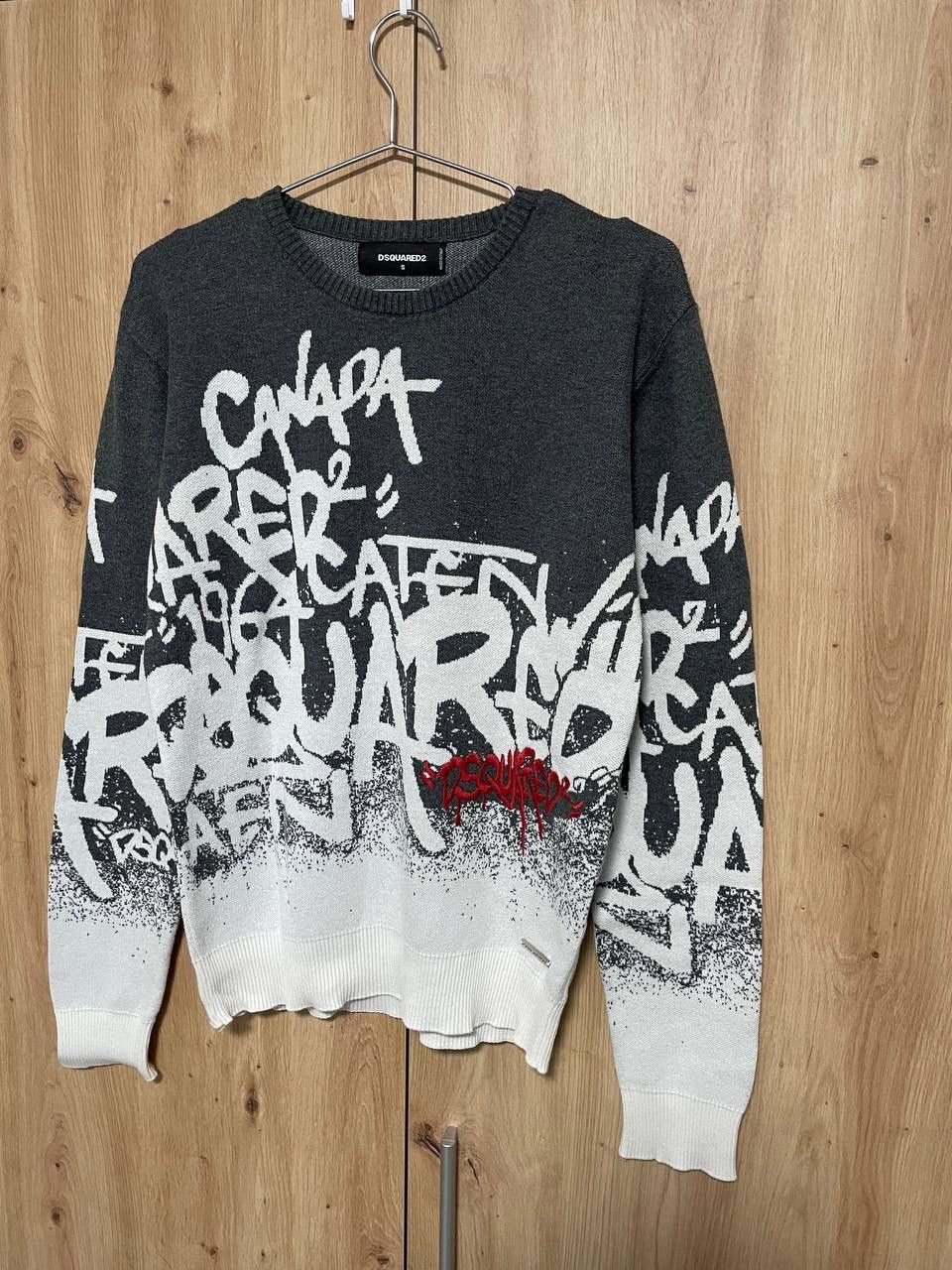 Dsquared2 DSQURED2 OVERPRINTED GRAFFITI RARE SWEATER/ SWEATSHIRT Size US S / EU 44-46 / 1 - 2 Thumbnail
