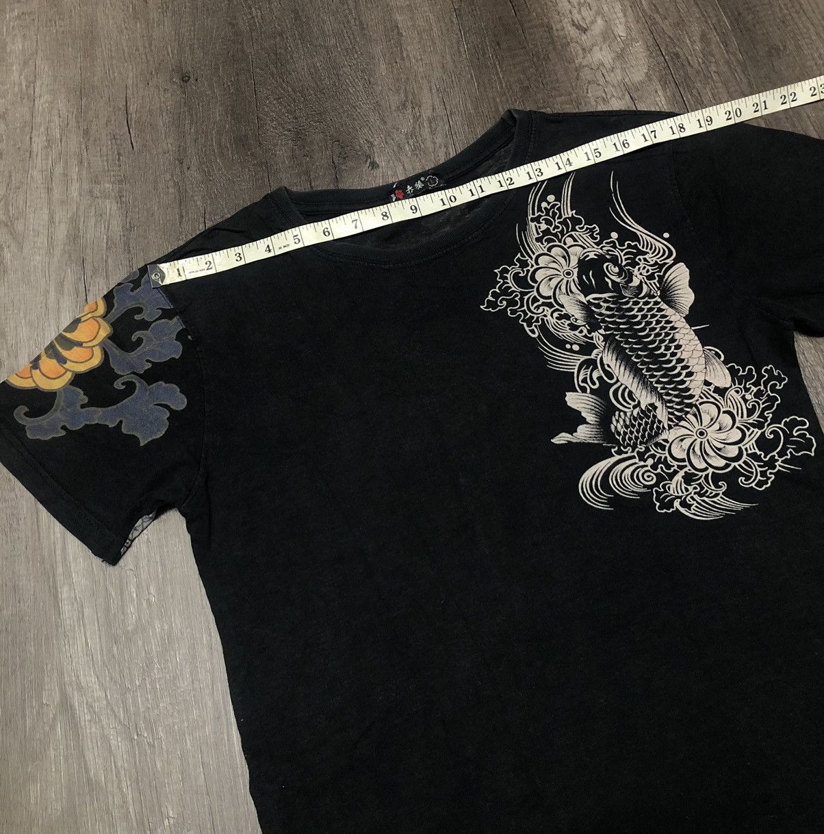 Japanese Brand Japanese Brand Fish Koi Big Logo Tee Over Print Size US L / EU 52-54 / 3 - 10 Thumbnail
