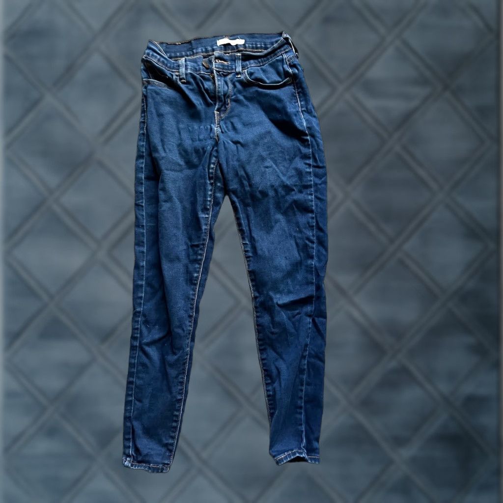 Levi's VINTAGE? (no) Levis 710 Levi'S 710 Slim Jeans Womens 26x29 Blue Denim Wash Stretch 26 Inseam 28 Zip Button Logo Zipper Cotton Denim Size 26" / US 2 / IT 38 - 1 Thumbnail
